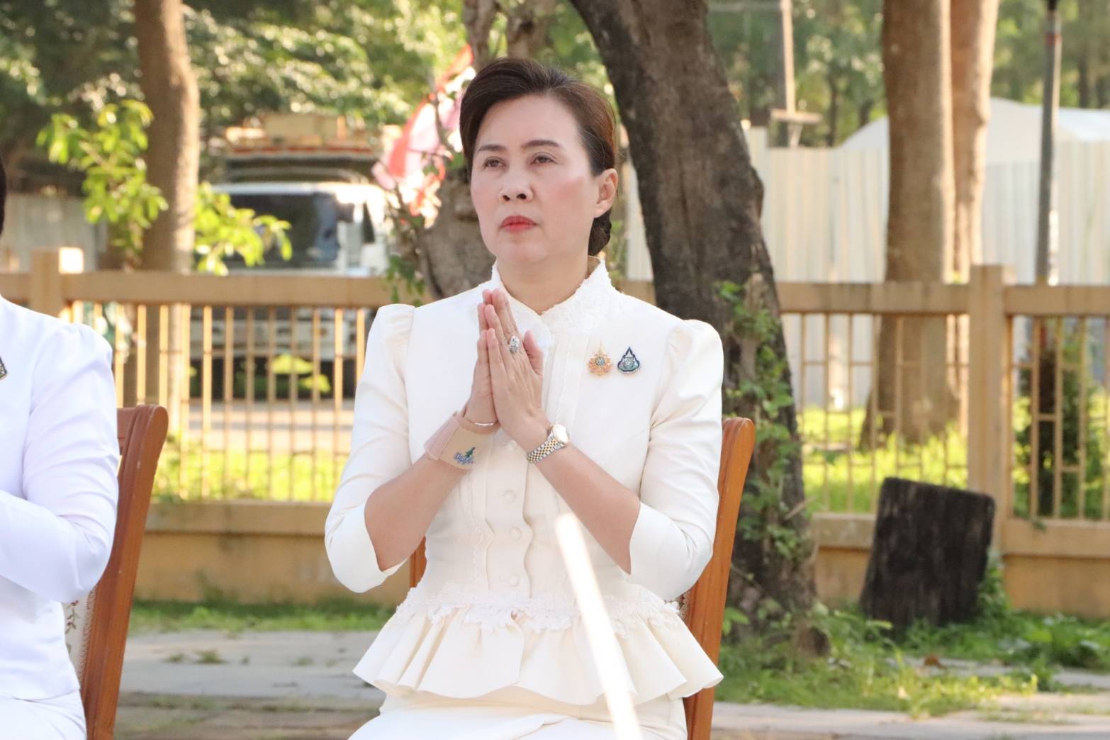 นครพนม   จัดพิธีบวงสรวงศาลหลักเมือง สักการะสิ่งศักดิ์สิทธิ์ เพื่อความเป็นสิริมงคลให้การจัดงานประเพณีไหลเรือไฟและงานกาชาดจังหวัดนครพนม ประจำปี 2567