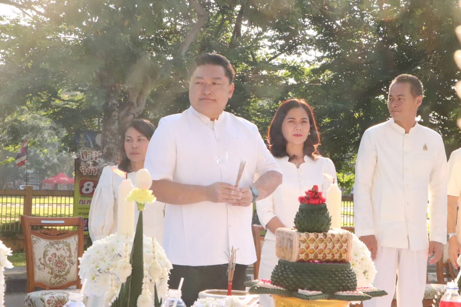 นครพนม   จัดพิธีบวงสรวงศาลหลักเมือง สักการะสิ่งศักดิ์สิทธิ์ เพื่อความเป็นสิริมงคลให้การจัดงานประเพณีไหลเรือไฟและงานกาชาดจังหวัดนครพนม ประจำปี 2567