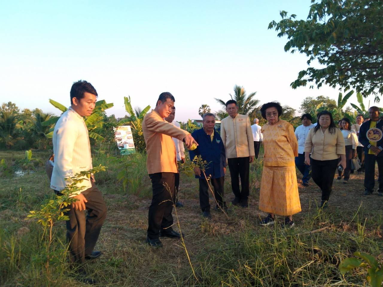 ปลัดกระทรวงมหาดไทย คนที่ 41   เติมเต็มพลังขับเคลื่อนศูนย์เรัยนรู้ทฤษฎีใหม่ ประยุกต์สู่ “โคก หนอง นา” พื้นที่จังหวัดนครพนม