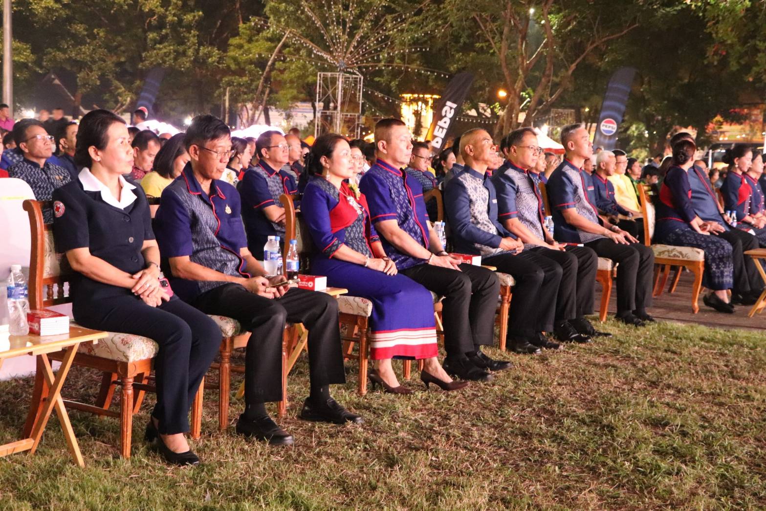 นครพนม   เปิดงานประเพณีไหลเรือไฟและงานกาชาดจังหวัดนครพนม ประจำปี 2567 สุดอลังการ