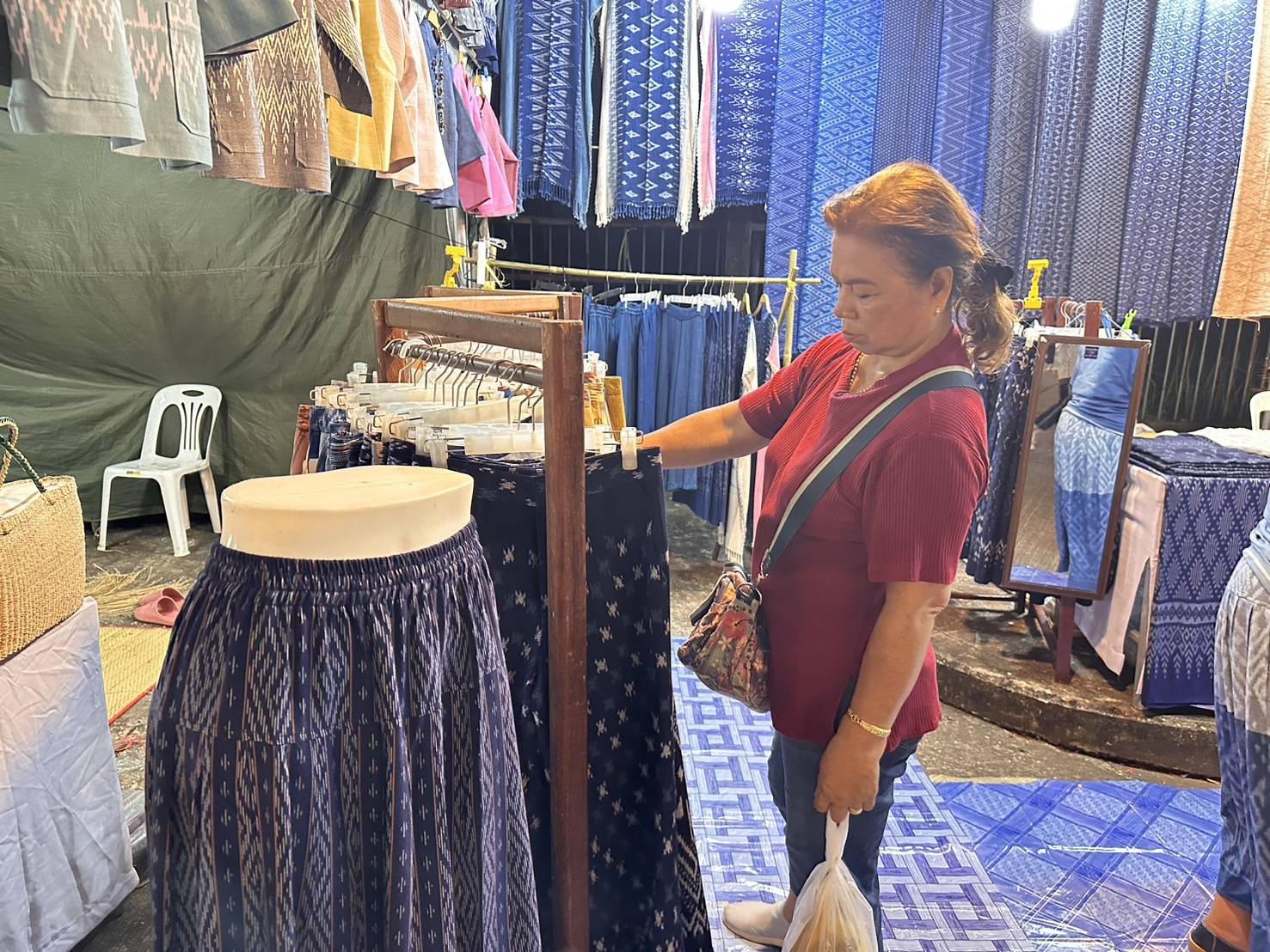 นครพนม   เปิดงานประเพณีไหลเรือไฟและงานกาชาดจังหวัดนครพนม ประจำปี 2567 สุดอลังการ
