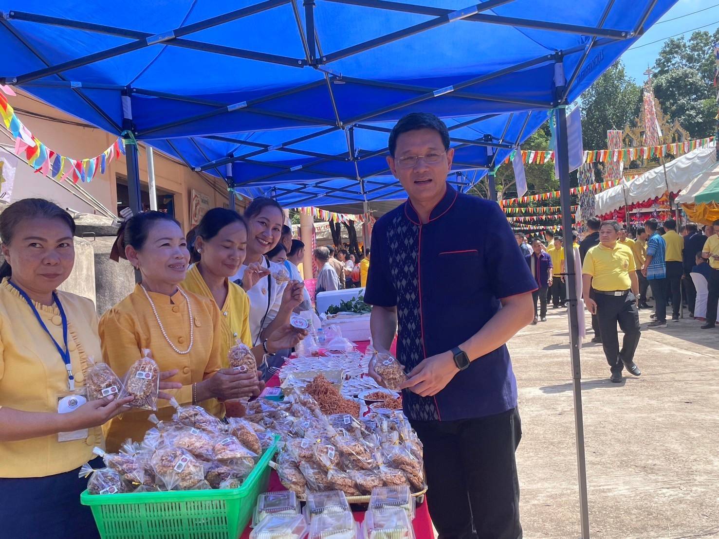 อธิบดีกรมการพัฒนาชุมชน   ร่วมลงพื้นที่ติดตามการพัฒนาคุณภาพชีวิตประชาชน เติมเต็มศักยภาพท่องเที่ยวและวัฒนธรรมที่เข้มแข็ง พื้นที่จังหวัดนครพนม