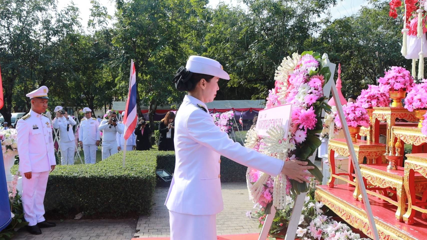 พช.นครพนม   ร่วมกิจกรรมน้อมรำลึกในพระมหากรุณาธิคุณ เนื่องในวันคล้ายวันสวรรคต พระบาทสมเด็จพระจุลจอมเกล้าเจ้าอยู่หัว (23 ตุลาคม 2567)