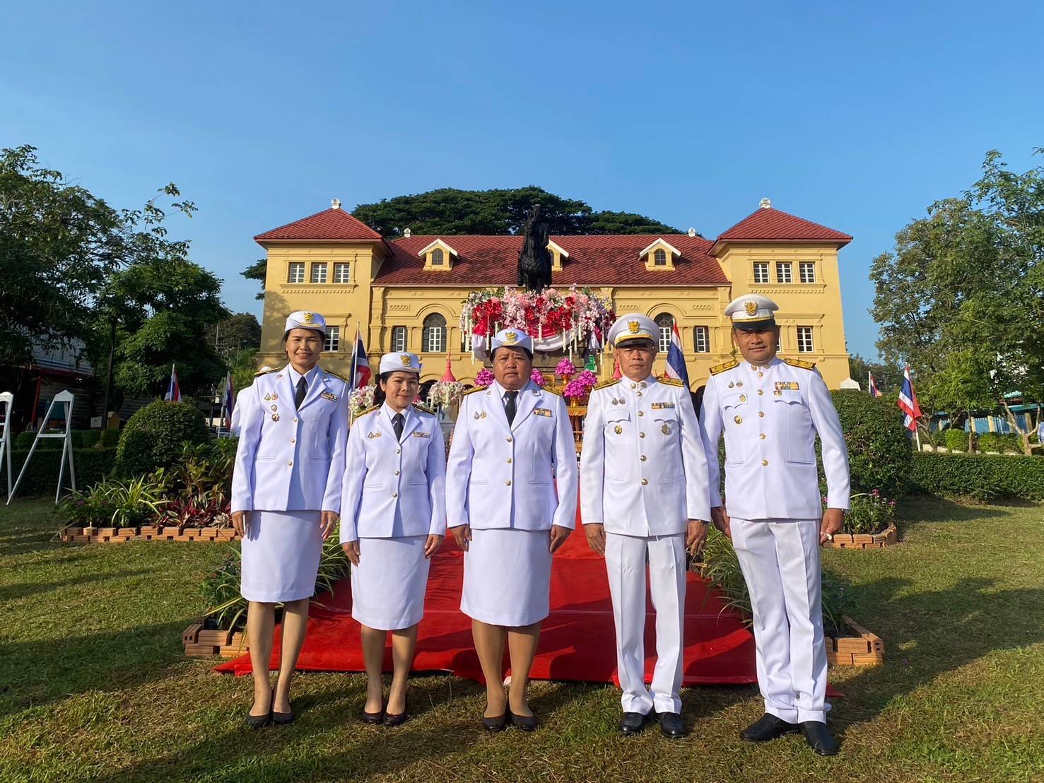 พช.นครพนม   ร่วมกิจกรรมน้อมรำลึกในพระมหากรุณาธิคุณ เนื่องในวันคล้ายวันสวรรคต พระบาทสมเด็จพระจุลจอมเกล้าเจ้าอยู่หัว (23 ตุลาคม 2567)