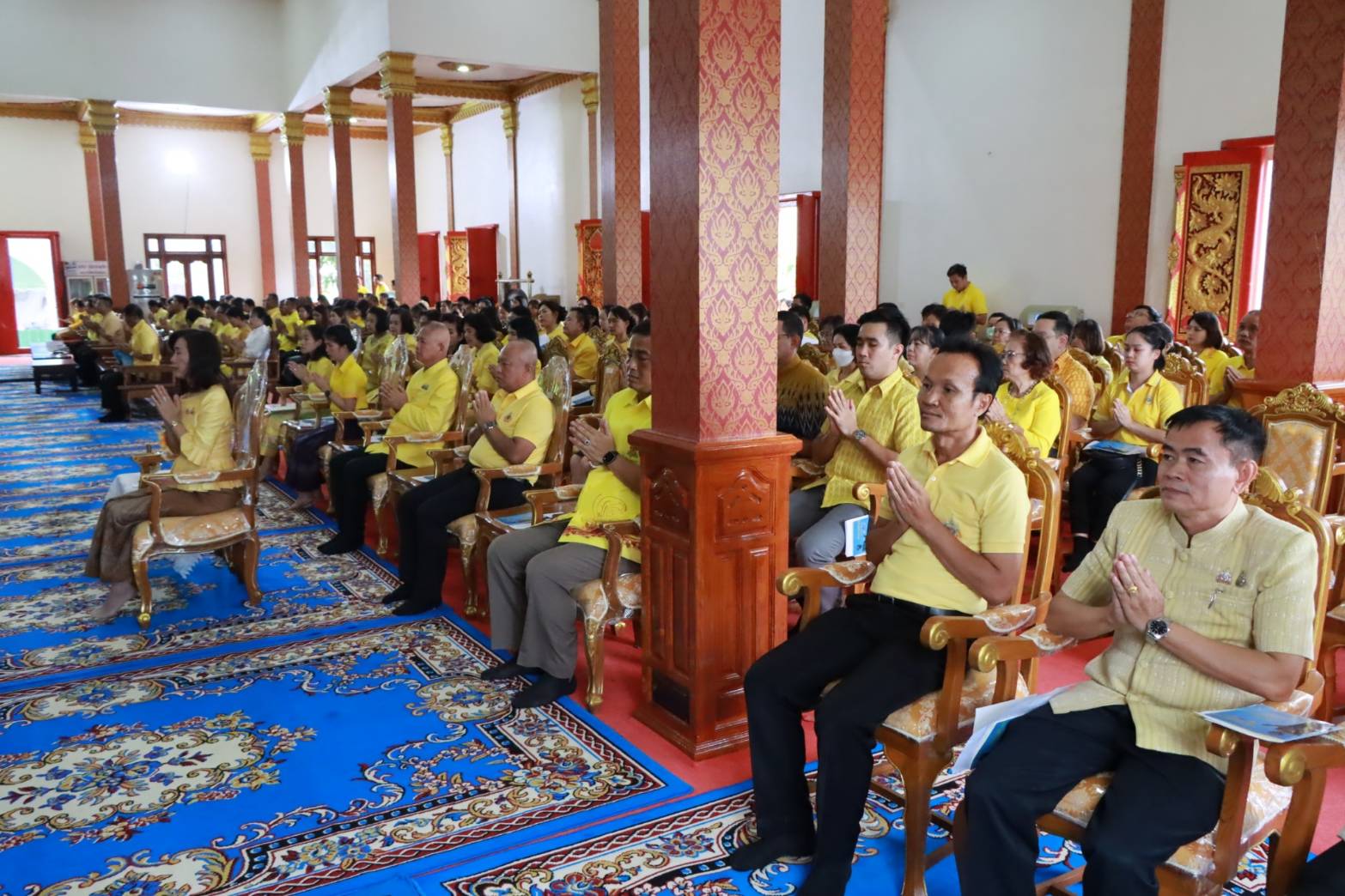 พช.นครพนม   ร่วมพิธีเจริญพระพุทธมนต์เฉลิมพระเกียรติ ถวายพระพรชัยมงคล แด่พระบาทสมเด็จพระเจ้าอยู่หัว เนื่องในโอกาสวันเฉลิมพระชนมพรรษา 6 รอบ 28 กรกฎาคม 2567