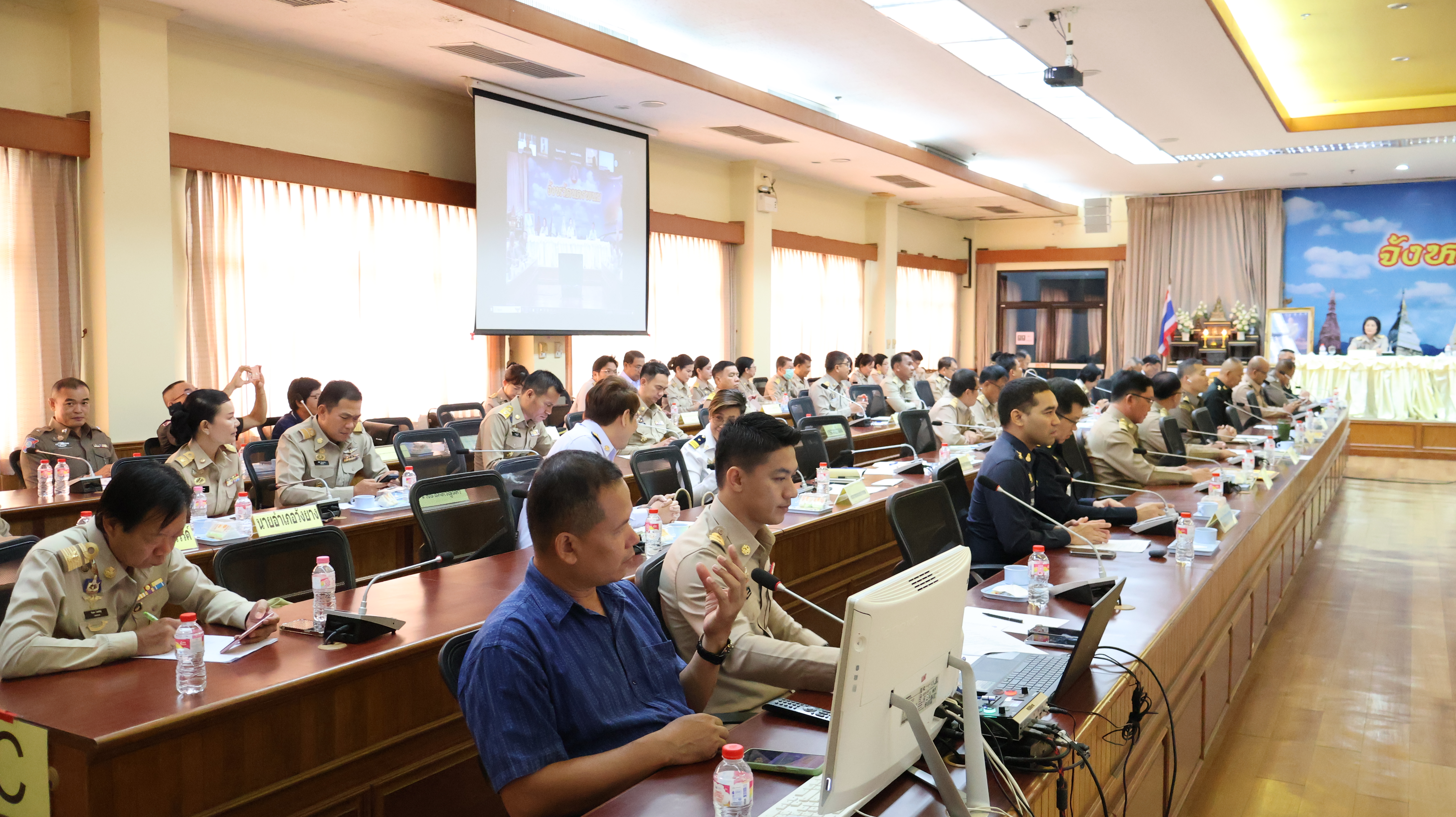 พช.นครพนม   ร่วมประชุมคณะกรมการจังหวัดนครพนม ครั้งที่ 10/2567 ประจำเดือนตุลาคม 2567