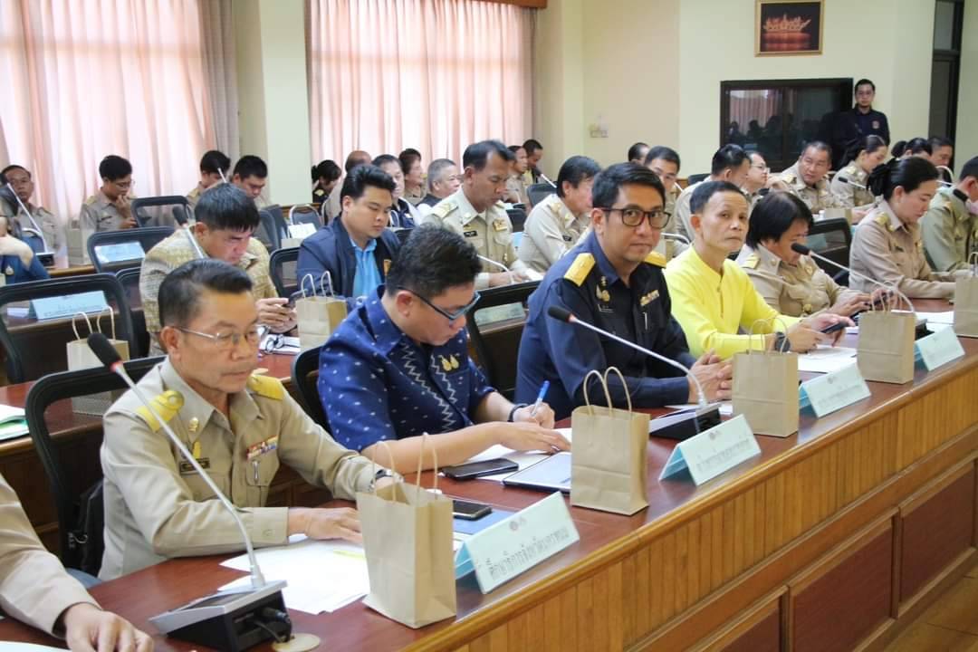 พช.นครพนม ร่วมประชุมขับเคลื่อน “นครพนมโมเดล” ป้องกันและแก้ไขปัญหายาเสพติด เพื่อให้ประชาชนมีความสุขที่สุด