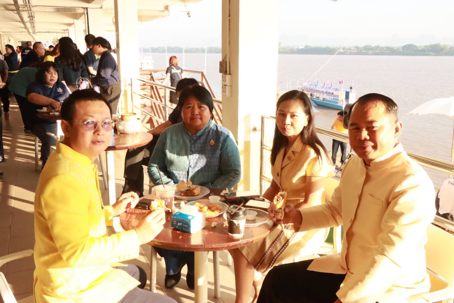ช.นครพนม ร่วมกิจกรรมสภากาแฟ Ep.1 “จิบกาแฟแลโขง เชื่อมโยงความคิด ผูกมิตรสัมพันธ์”