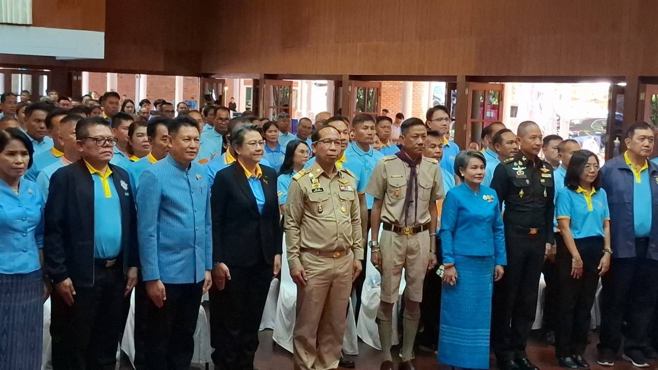 พช.นครพนม ร่วมงานมหกรรม วันกองทุนแม่ของแผ่นดิน “2 ทศวรรษ กองทุนแม่ของแผ่นดิน ครอบครัวอบอุ่น ชุมชนเข้มแข็ง”