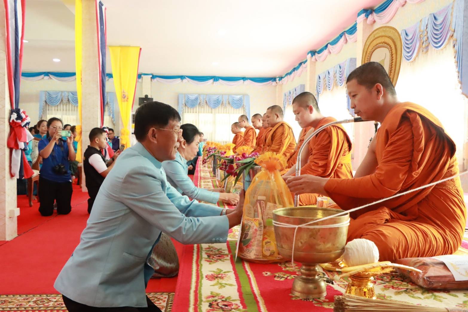 พช.นครพนม จัดกิจกรรม 25 พฤศจิกายน วันกองทุนแม่ของแผ่นดิน ภายใต้แนวคิด “2 ทศวรรษ กองทุนแม่ของแผ่นดิน ครอบครัวอบอุ่น ชุมชนเข้มแข็ง”
