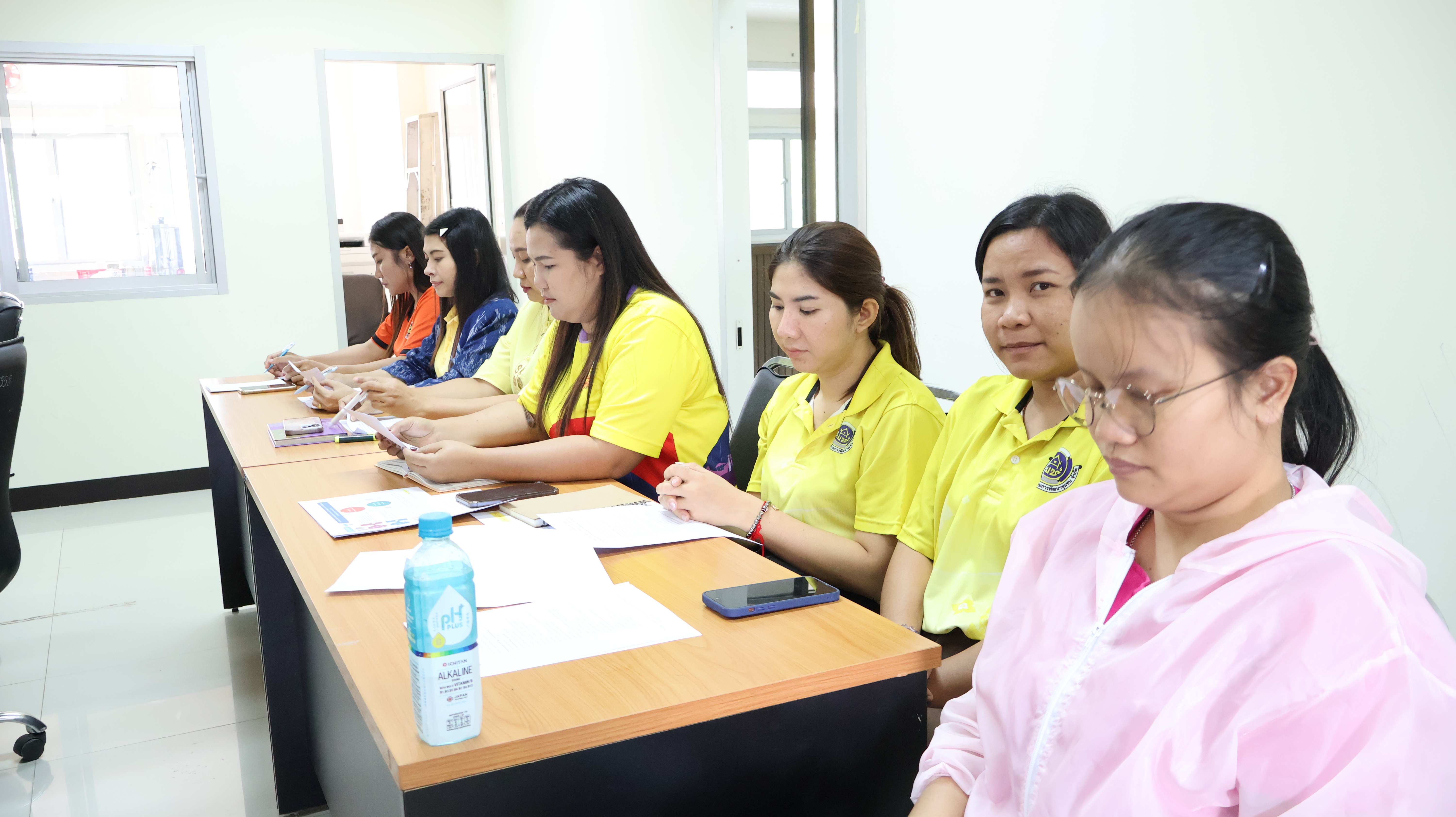 พช.นครพนม ประชุมขับเคลื่อนการดำเนินงานพัฒนาชุมชนของสำนักงานพัฒนาชุมชนจังหวัดนครพนม ประจำปีงบประมาณ พ.ศ. 2568