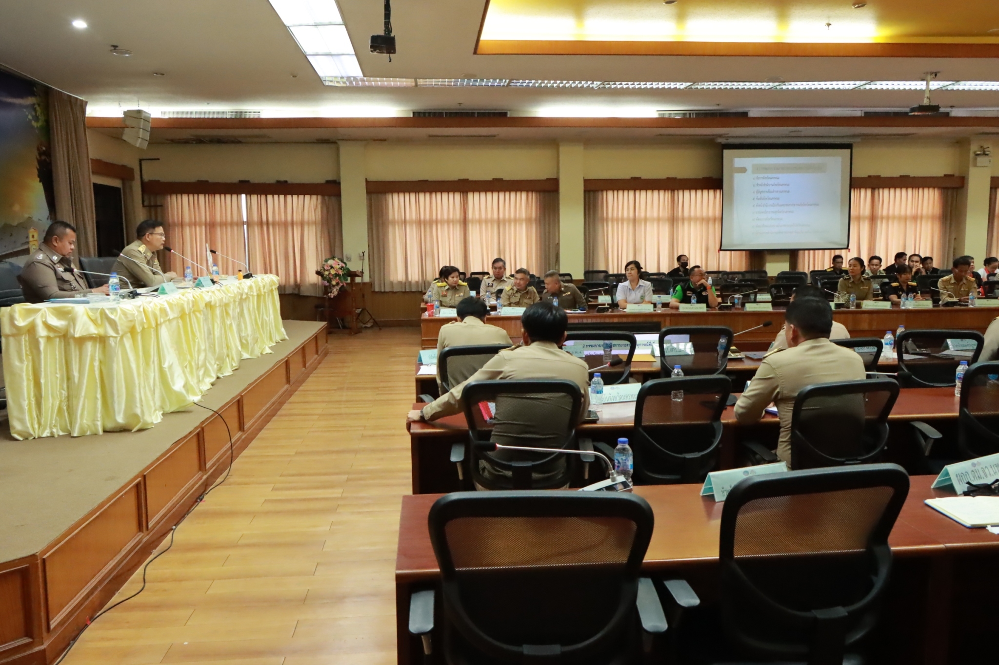 พช.นครพนม ร่วมประชุมคณะกรรมการรักษาความมั่นคงและความสงบเรียบร้อยจังหวัดนครพนม ประจำเดือนพฤศจิกายน 2567