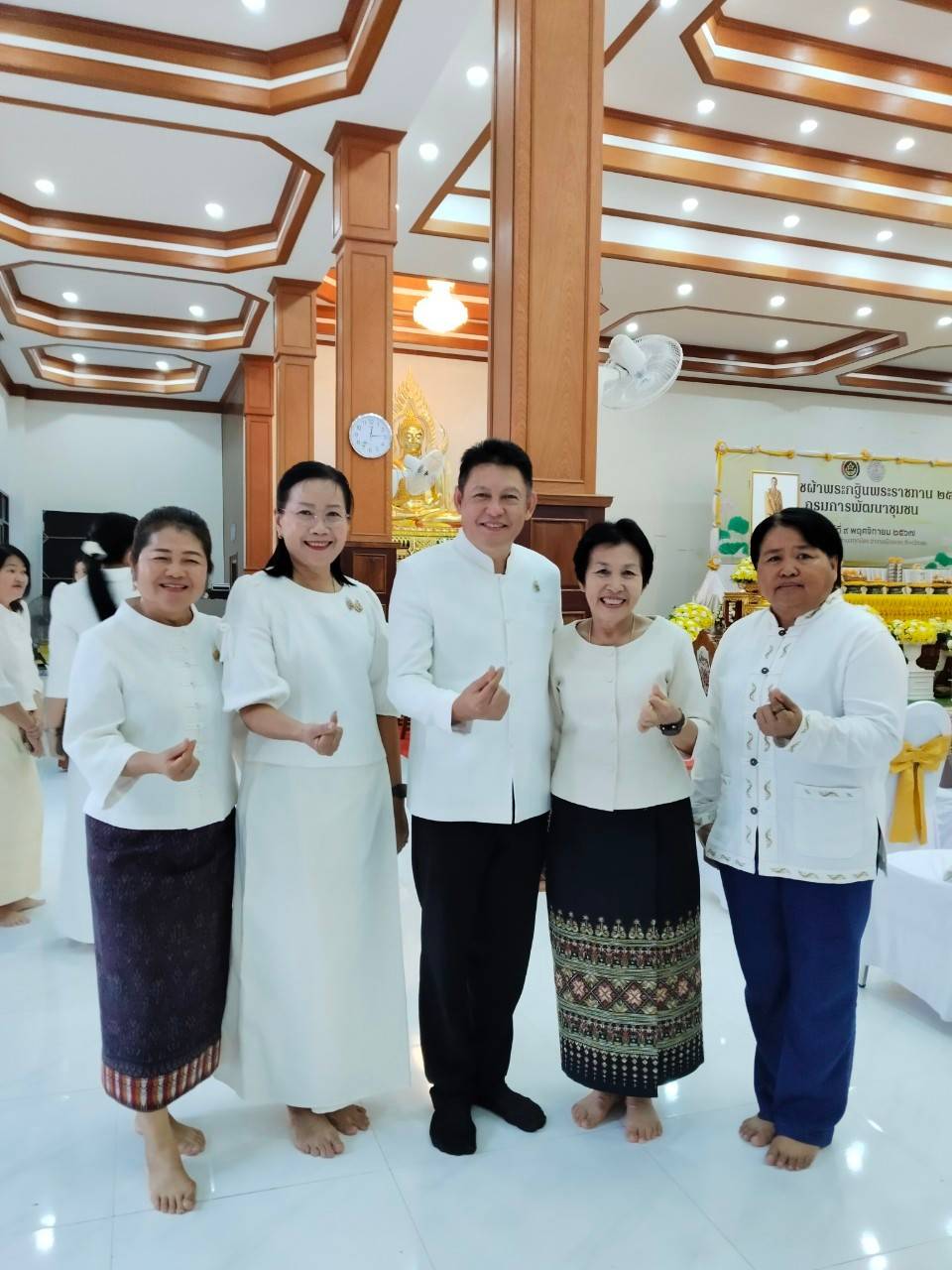 พช.นครพนม ร่วมพิธีสมโภชผ้าพระกฐินพระราชทานกรมการพัฒนาชุมชน ประจำปีพุทธศักราช 2567