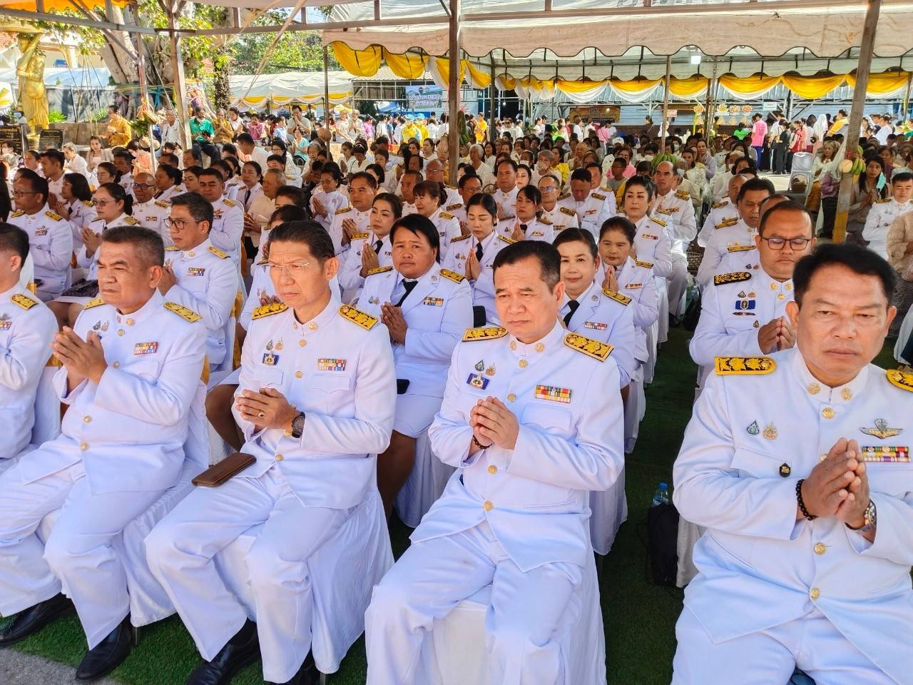 พช.นครพนม ร่วมพิธีถวายผ้าพระกฐินพระราชทานกรมการพัฒนาชุมชน ประจำปี พ.ศ.2567