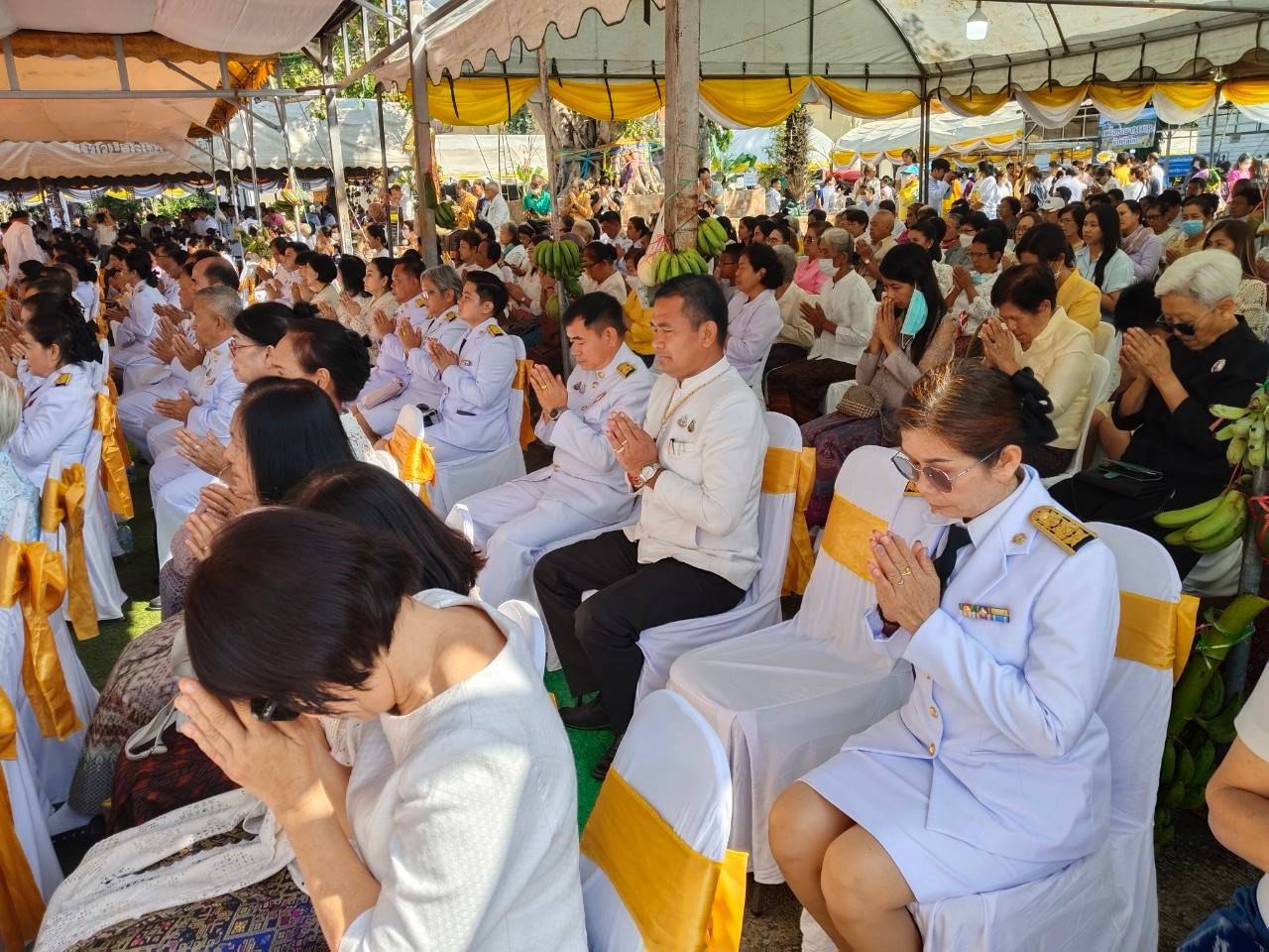 พช.นครพนม ร่วมพิธีถวายผ้าพระกฐินพระราชทานกรมการพัฒนาชุมชน ประจำปี พ.ศ.2567