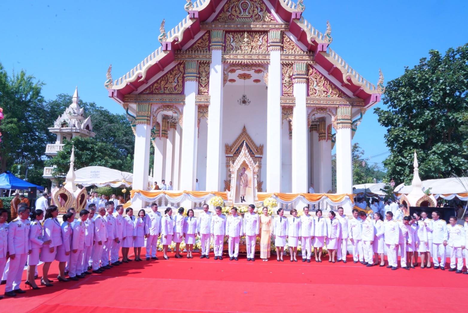 พช.นครพนม ร่วมพิธีถวายผ้าพระกฐินพระราชทานกรมการพัฒนาชุมชน ประจำปี พ.ศ.2567