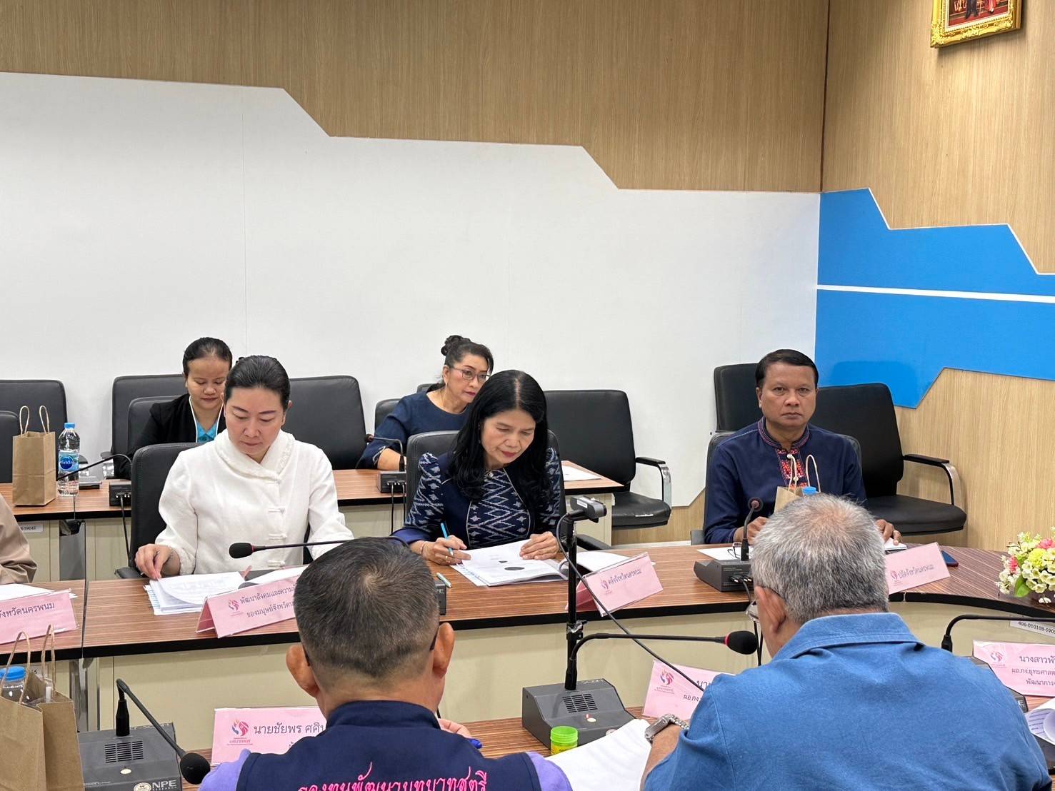 พช.นครพนม จัดประชุมคณะอนุกรรมการบริหารกองทุนพัฒนาบทบาทสตรีระดับจังหวัด ครั้งที่ 11/2567