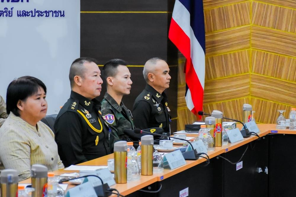 พช.นครพนม ร่วมประชุมคณะทำงานแก้ไขปัญหาในพื้นที่จังหวัดนครพนม เพื่อทำให้ประชาชนมีความสุข