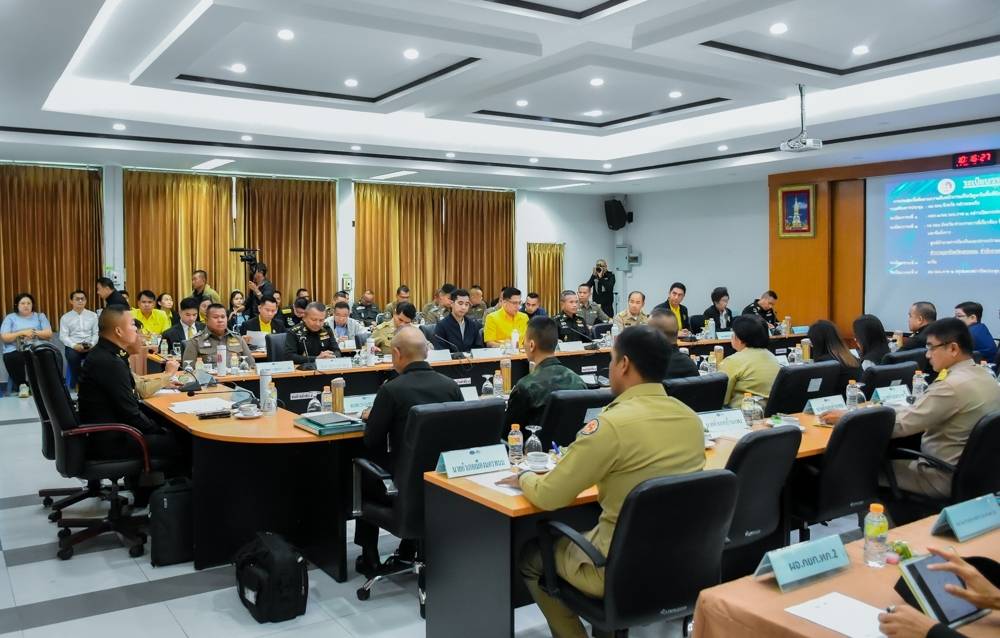 พช.นครพนม ร่วมประชุมคณะทำงานแก้ไขปัญหาในพื้นที่จังหวัดนครพนม เพื่อทำให้ประชาชนมีความสุข