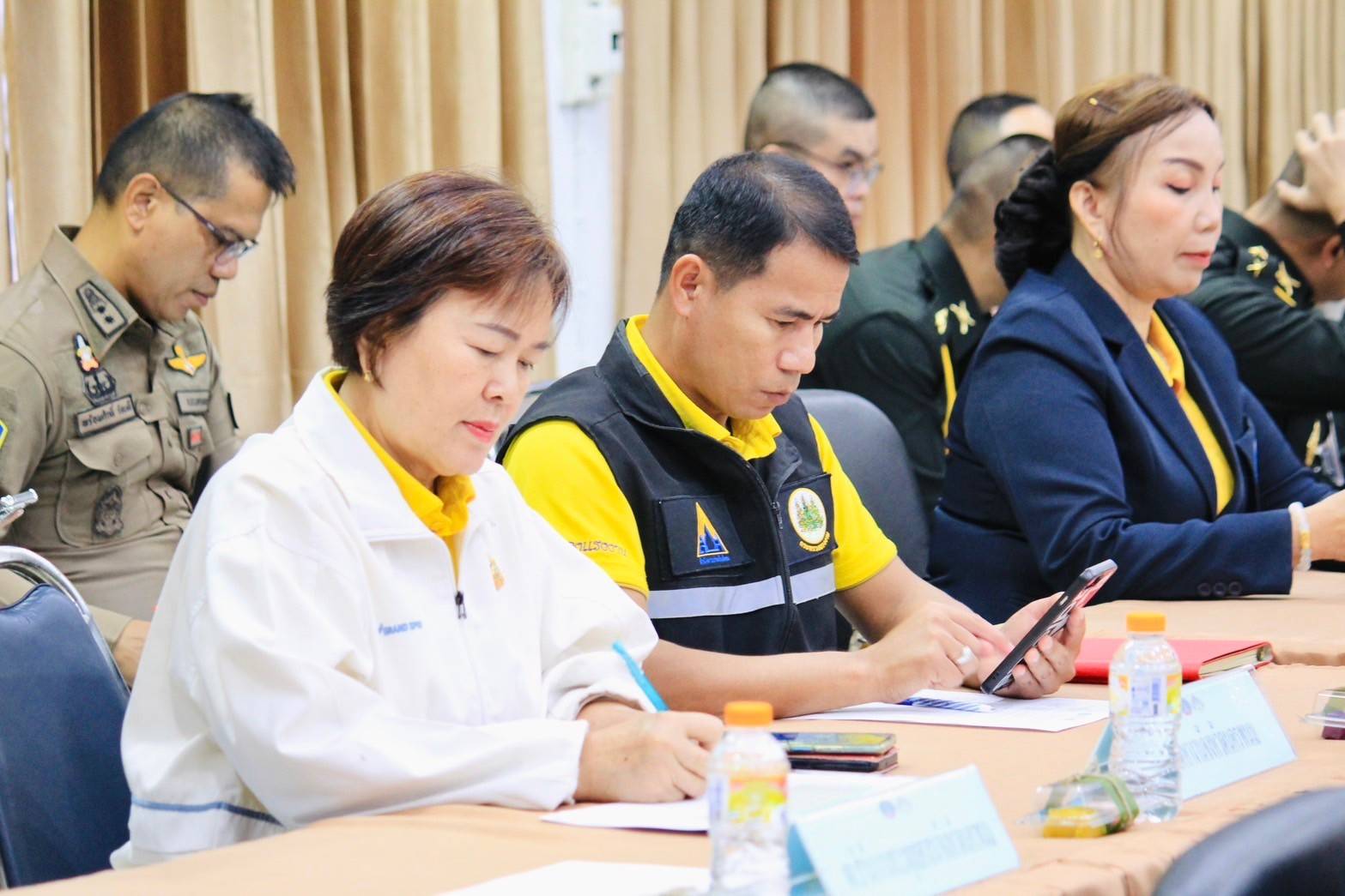 พช.นครพนม ร่วมประชุมคณะทำงานแก้ไขปัญหาในพื้นที่จังหวัดนครพนม เพื่อทำให้ประชาชนมีความสุข