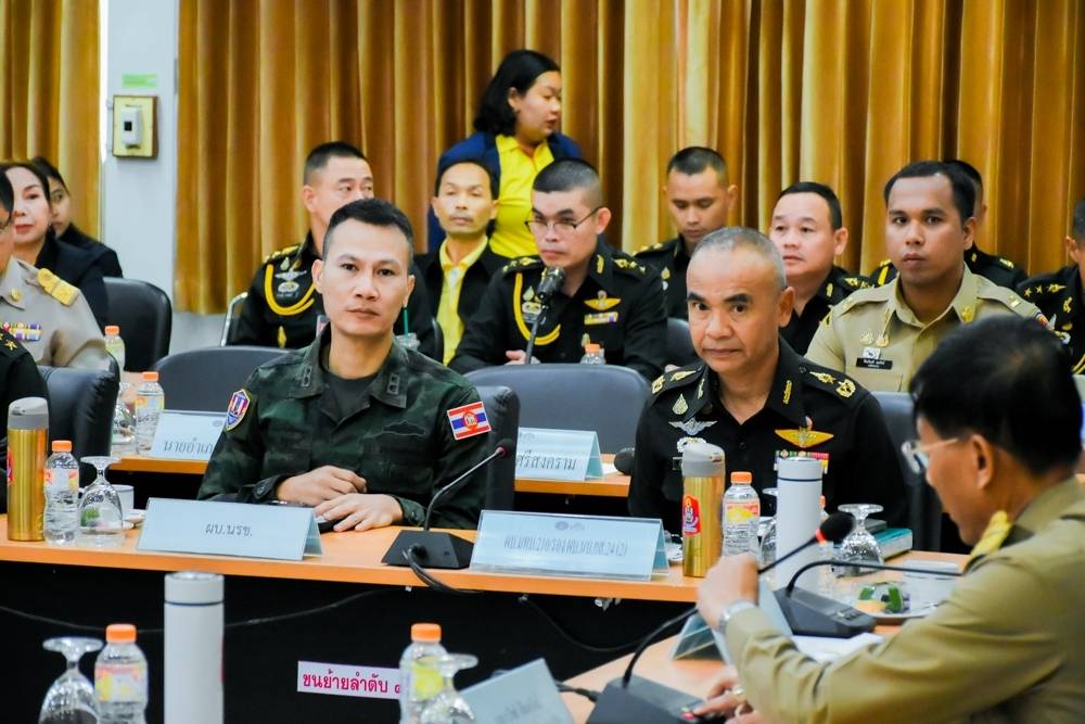 พช.นครพนม ร่วมประชุมคณะทำงานแก้ไขปัญหาในพื้นที่จังหวัดนครพนม เพื่อทำให้ประชาชนมีความสุข