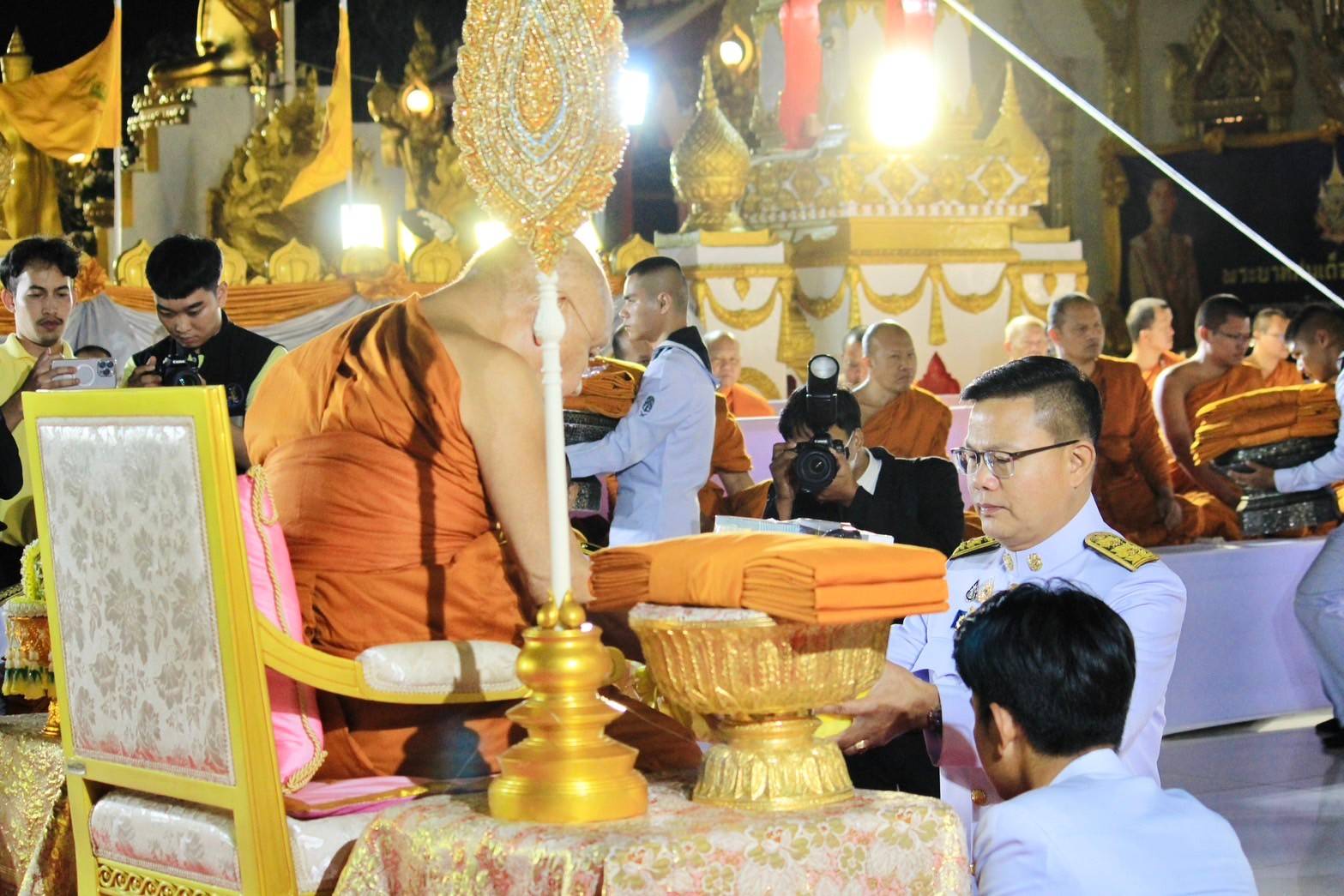 พช.นครพนม ร่วมพิธีสมโภชพระอุรังคธาตุเฉลิมพระเกียรติ พระบาทสมเด็จพระเจ้าอยู่หัว เนื่องในโอกาสมหามงคลวันเฉลิมพระชนมพรรษา 6 รอบ 28 กรกฎาคม พุทธศักราช 2567