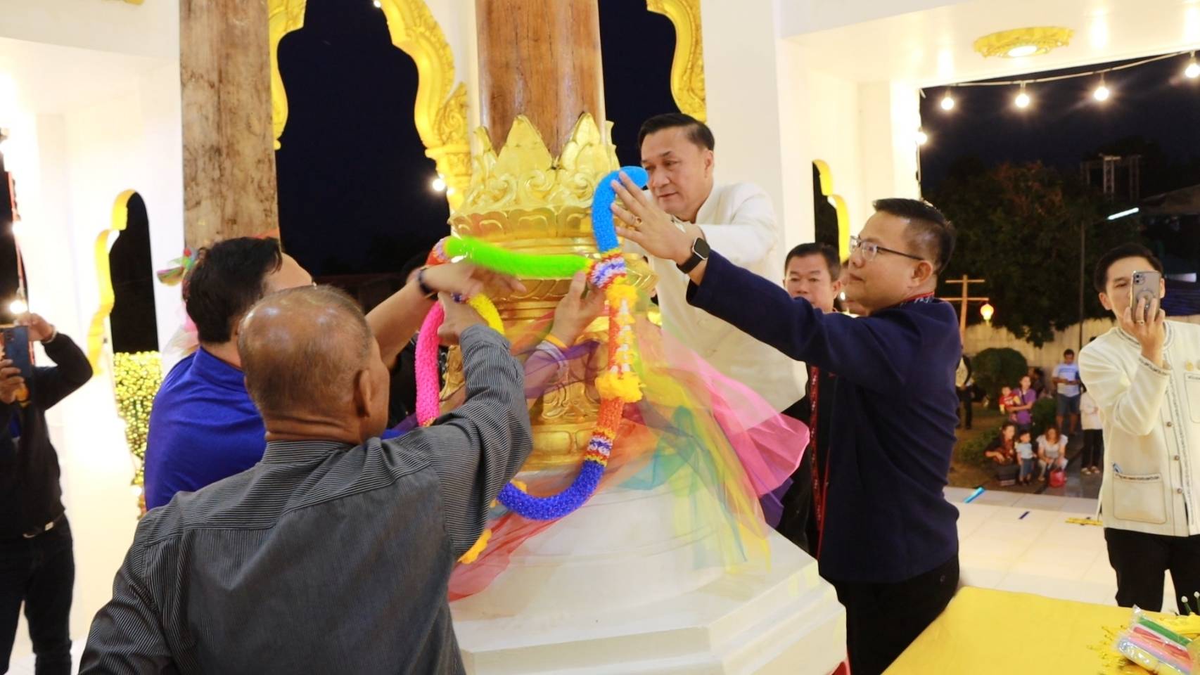 พช.นครพนม ร่วมเปิดงานสักการะศาลหลักเมืองอำเภอนาแก ประจำปี พ.ศ. 2567 สืบสานประเพณีอันดีงาม