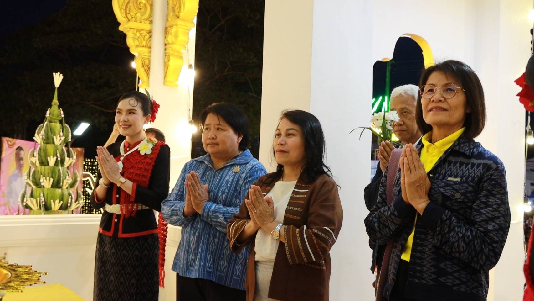 พช.นครพนม ร่วมเปิดงานสักการะศาลหลักเมืองอำเภอนาแก ประจำปี พ.ศ. 2567 สืบสานประเพณีอันดีงาม