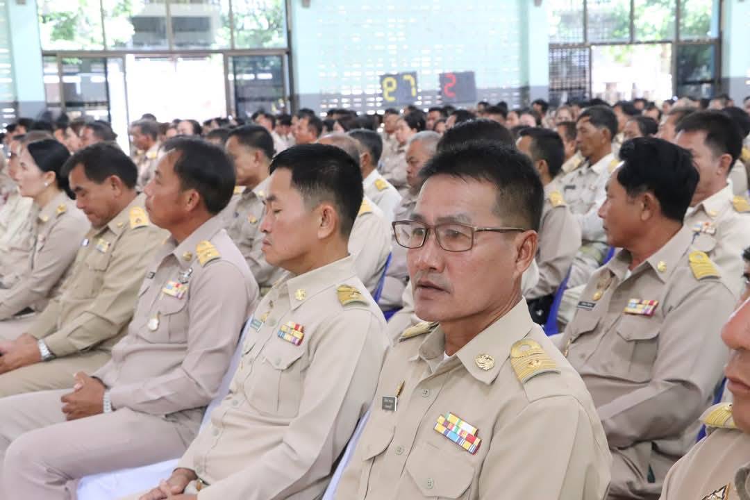 พช.นครพนม ร่วมให้การต้อนรับ ในโอกาส มท.2 ลงพื้นที่ตรวจราชการและมอบนโยบายสำคัญของรัฐบาล ติดตามการรักษามาตรฐานศูนย์ราชการสะดวก และตรวจติดตามโครงการเดินสำรวจออกโฉนดที่ดินและรังวัดรูปแบบโฉนดที่ดิน พื้นที่อำเภอปลาปาก วังยางและนาแก