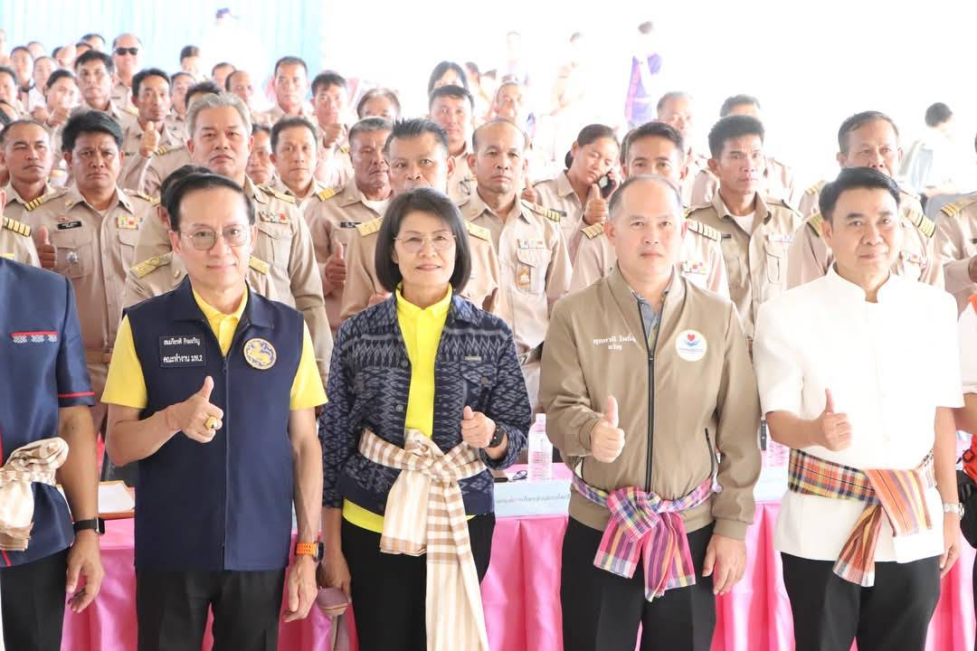 พช.นครพนม ร่วมให้การต้อนรับ ในโอกาส มท.2 ลงพื้นที่ตรวจราชการและมอบนโยบายสำคัญของรัฐบาล ติดตามการรักษามาตรฐานศูนย์ราชการสะดวก และตรวจติดตามโครงการเดินสำรวจออกโฉนดที่ดินและรังวัดรูปแบบโฉนดที่ดิน พื้นที่อำเภอปลาปาก วังยางและนาแก