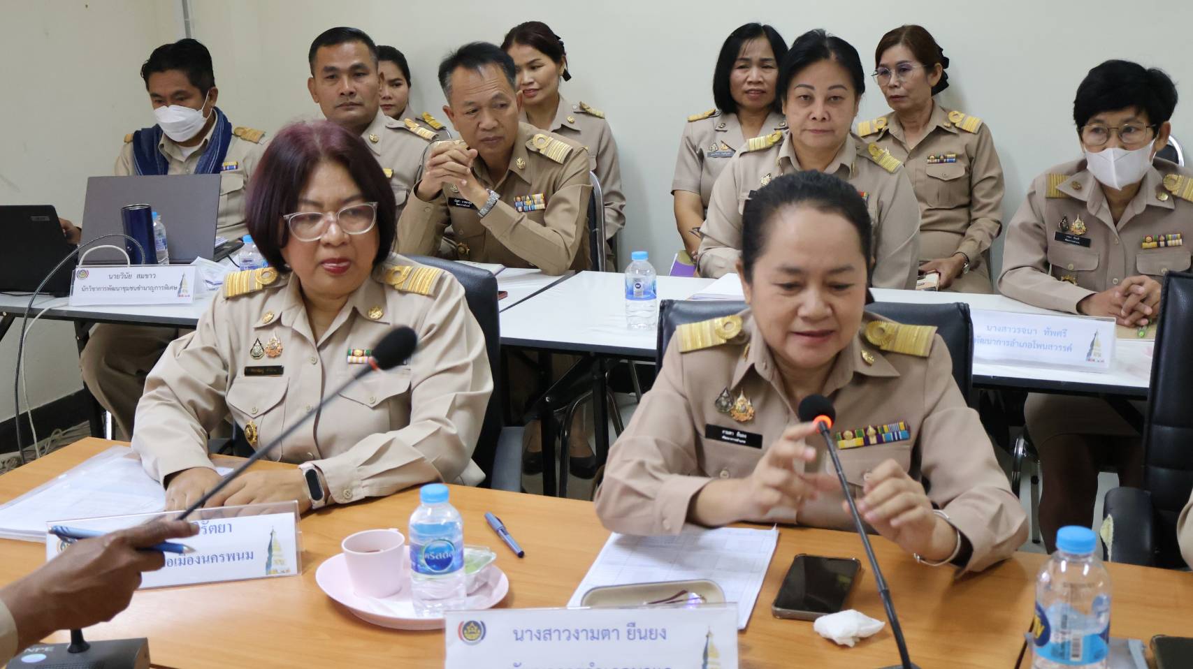 ผู้ตรวจราชการกรมการพัฒนาชุมชน นางนวลจันทร์ ศรีมงคล ปฏิบัติหน้าที่ผู้อำนวยการศูนย์ศึกษาและพัฒนาชุมชนอุบลราชธานี ลงพื้นที่ตรวจราชการมุ่งขับเคลื่อนพัฒนางานพัฒนาชุมชน ภายใต้ งาน งบ ระบบ คน อย่างมีประสิทธิภาพ พื้นที่จังหวัดนครพนม