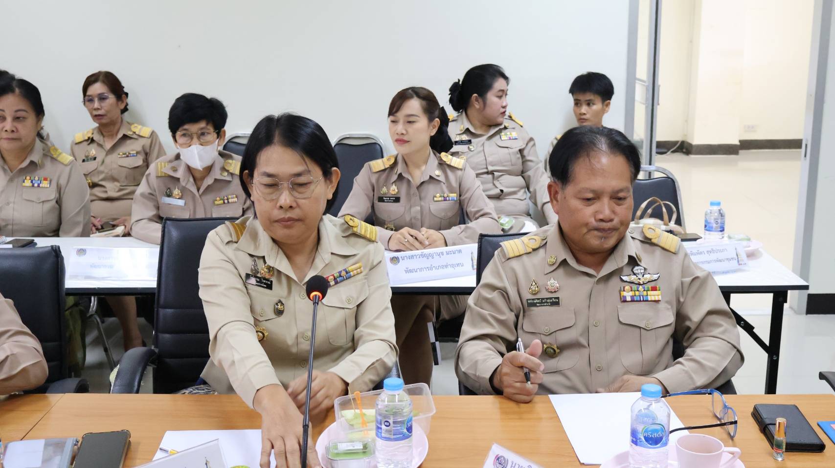 ผู้ตรวจราชการกรมการพัฒนาชุมชน นางนวลจันทร์ ศรีมงคล ปฏิบัติหน้าที่ผู้อำนวยการศูนย์ศึกษาและพัฒนาชุมชนอุบลราชธานี ลงพื้นที่ตรวจราชการมุ่งขับเคลื่อนพัฒนางานพัฒนาชุมชน ภายใต้ งาน งบ ระบบ คน อย่างมีประสิทธิภาพ พื้นที่จังหวัดนครพนม