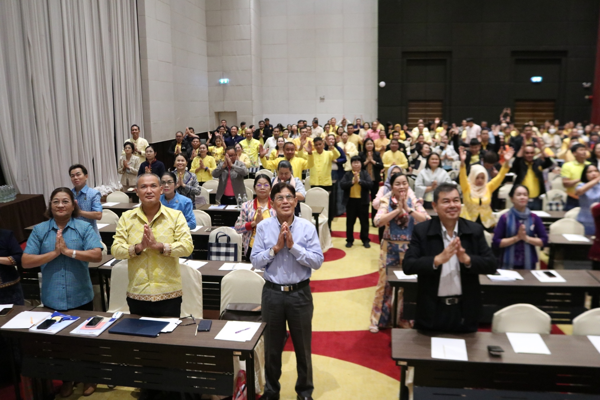 พช.นครพนม ร่วมประชุมเชิงปฏิบัติการงานทุนชุมชนขับเคลื่อนเศรษฐกิจฐานรากและการเข้าถึงแหล่งทุนของประชาชนในชุมชน