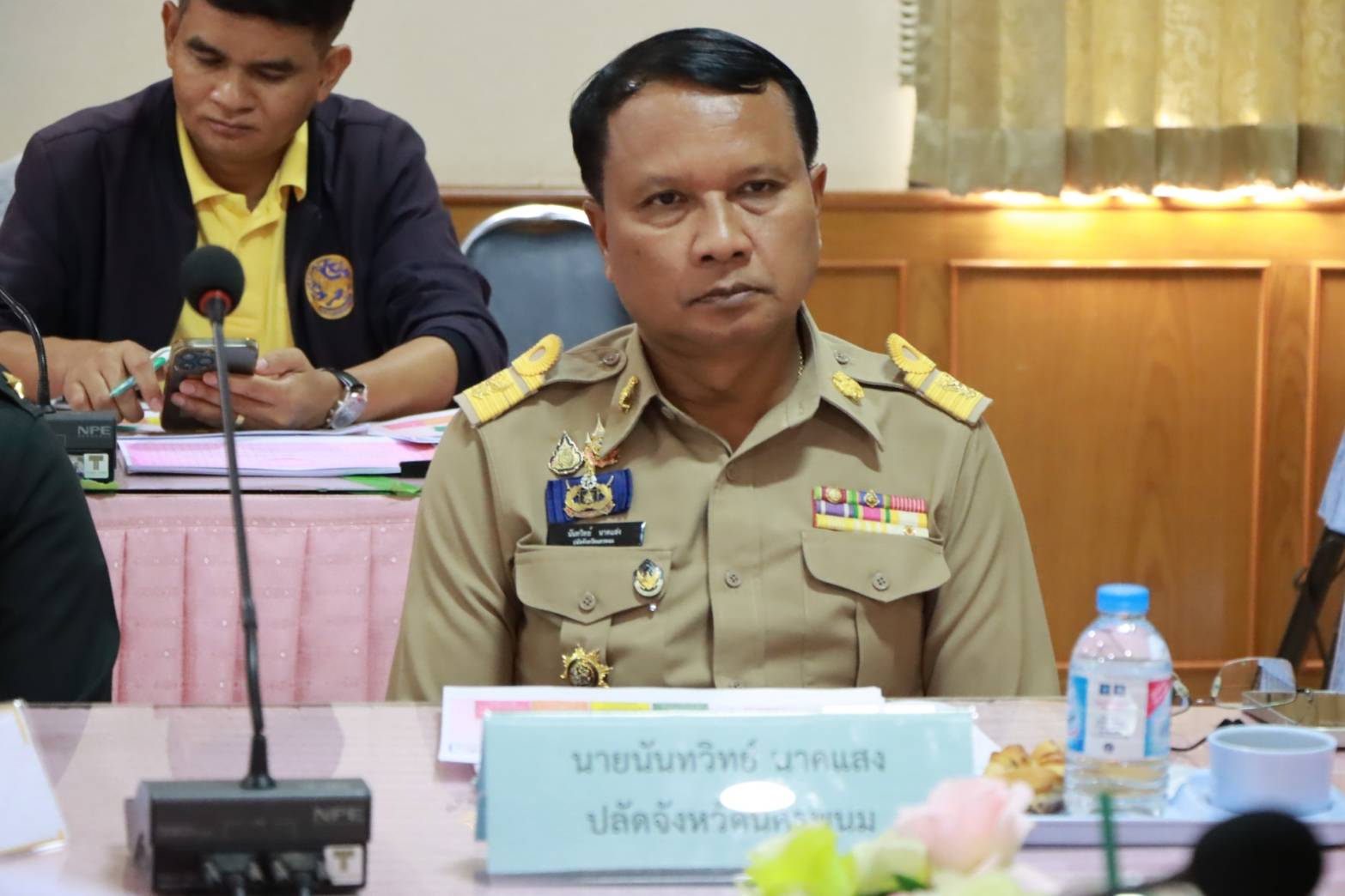 พช.นครพนม ร่วมประชุมติดตามความคืบหน้าปฏิบัติการแก้ไขปัญหาในพื้นที่จังหวัดนครพนม เพื่อทำให้ประชาชนมีความสุข