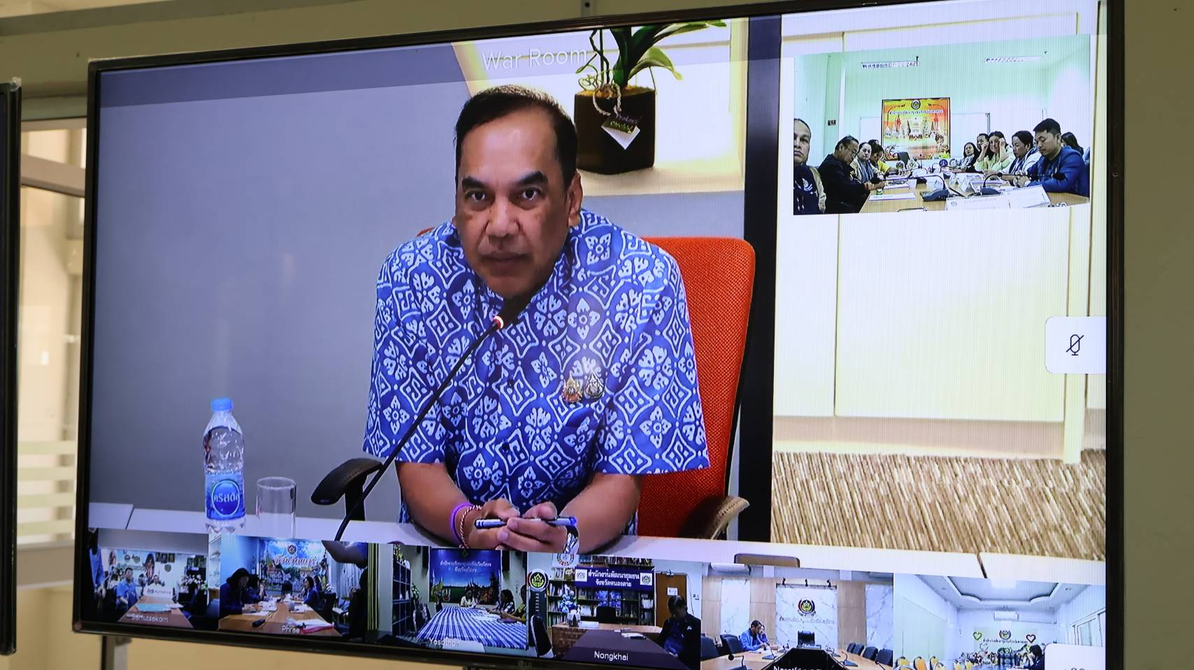 พช.นครพนม ร่วมการประชุมชี้แจงแนวทางการตรวจประเมินศักยภาพศูนย์เรียนรู้การพัฒนาคุณภาพชีวิตตามหลักทฤษฎีใหม่ ประยุกต์สู่ “โคก หนอง นา” ผ่านระบบวีดิทัศน์ทางไกล (video conference)