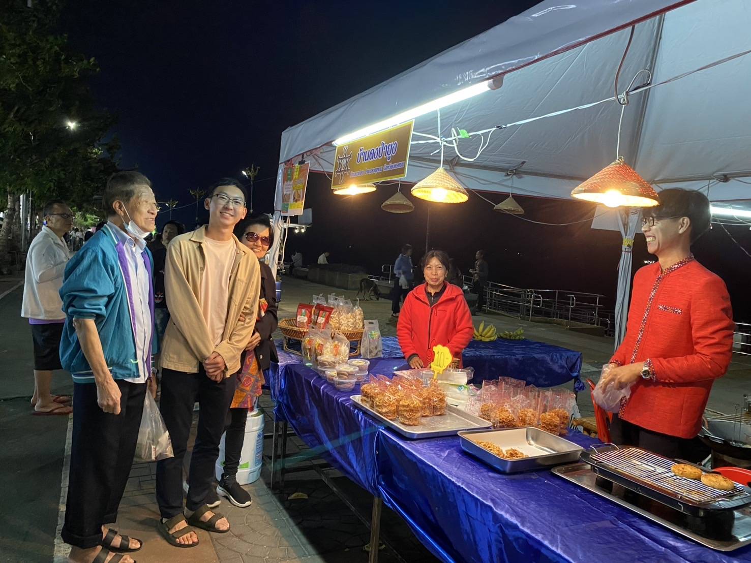 พช.นครพนม ติดตามการดำเนินกิจกรรมทดสอบตลาดการพัฒนาผลิตภัณฑ์อาหารเพื่อสุขภาพด้วยนวัตกรรมอย่างครบวงจร ภายใต้ BCG โมเดล เพื่อยกระดับรายได้ของชุมชนอย่างยั่งยืน “เสน่ห์นครพนม”
