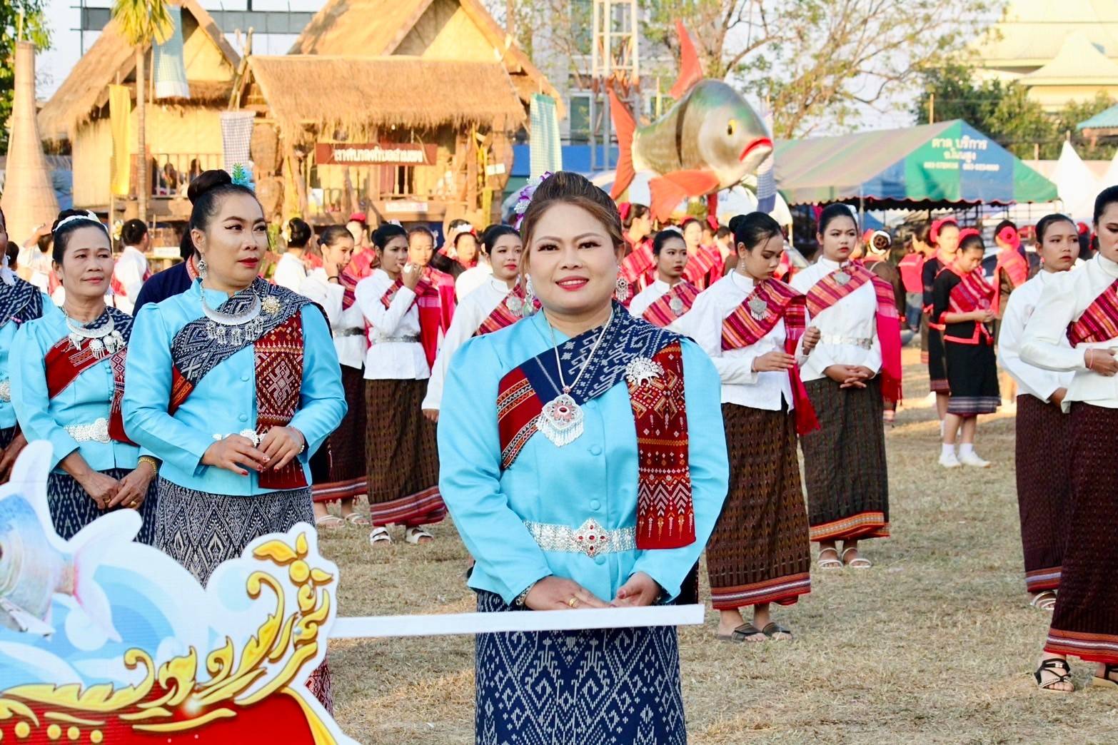 พช.นครพนม ร่วมพิธีเปิดงานประเพณีมหกรรมเทศกาลปลาลุ่มน้ำสงคราม ครั้งที่ 21