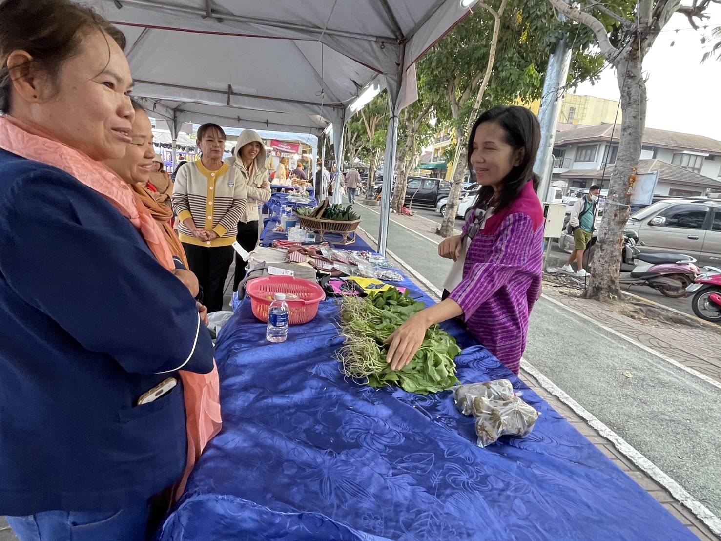 พช.นครพนม ติดตามการดำเนินกิจกรรมทดสอบตลาดการพัฒนาผลิตภัณฑ์อาหารเพื่อสุขภาพด้วยนวัตกรรมอย่างครบวงจร ภายใต้ BCG โมเดล เพื่อยกระดับรายได้ของชุมชนอย่างยั่งยืน “เสน่ห์นครพนม”
