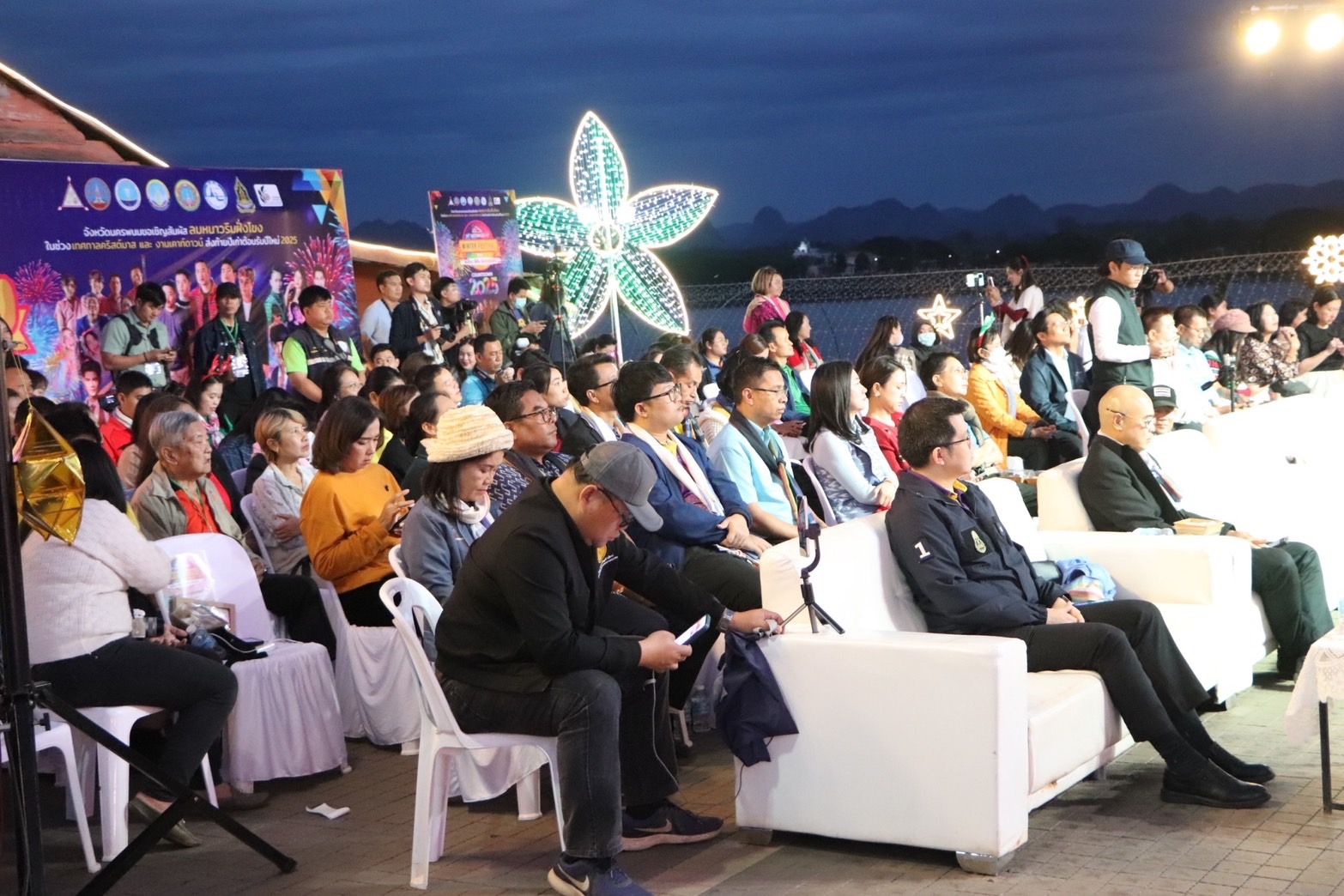 พช.นครพนม ร่วมเป็นเกียรติในงานแถลงข่าว ในการจัดงาน Nakhonphanom Winter Fastival ประจำปี 2568 และงานประเพณีแห่ดาวคริสต์มาสนครพนม “ชมดาวที่หนองแสง”