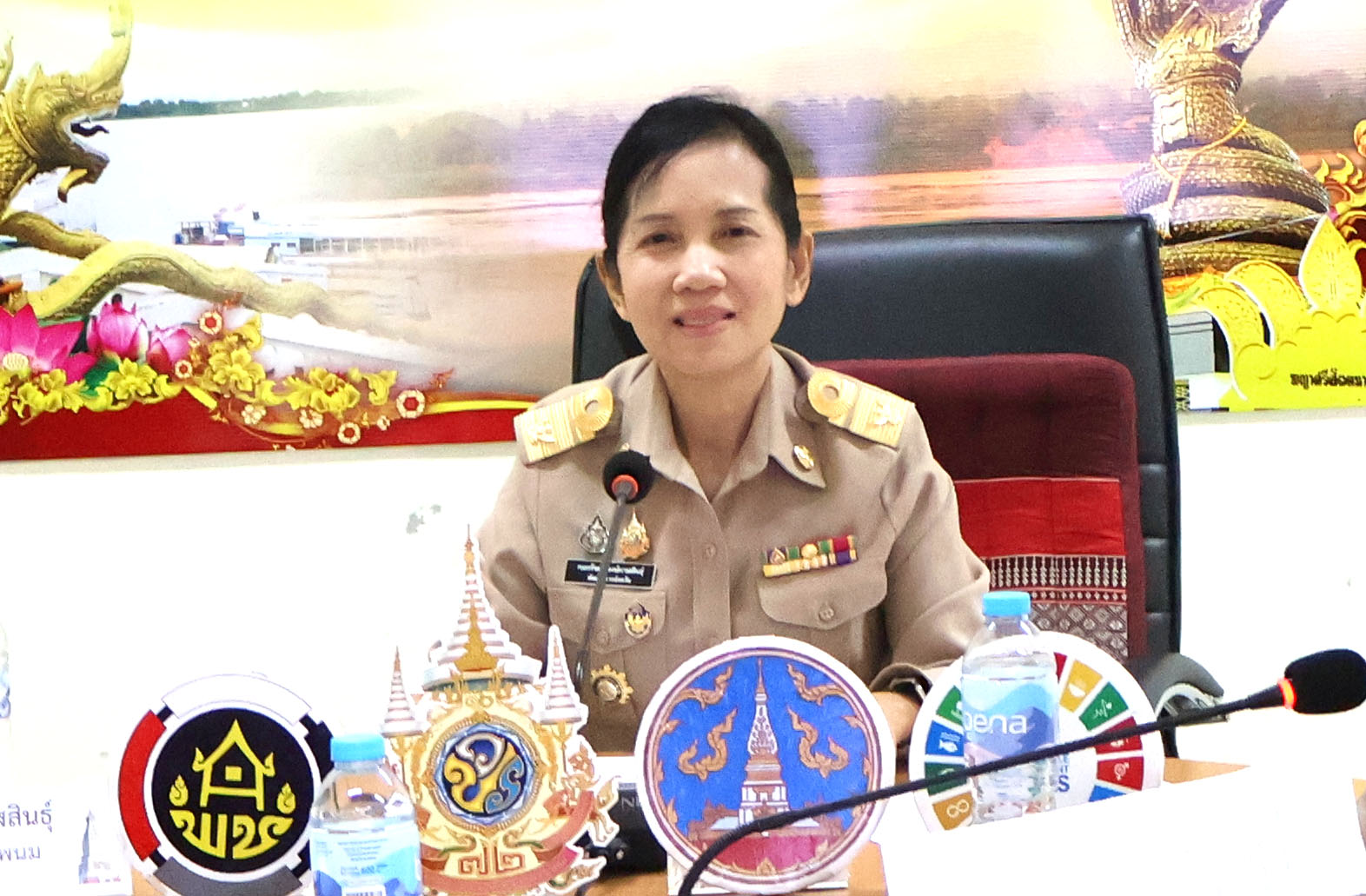 พช.นครพนม ประชุมคณะทำงานพิจารณาจัดทำข้อตกลงการปฏิบัติราชการและผลการประเมินผลการปฏิบัติราชการของข้าราชการสำนักงานพัฒนาชุมชนจังหวัดนครพนม ปีงบประมาณ พ.ศ. 2568