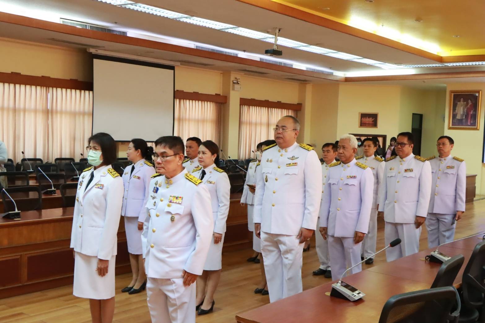 ผู้ว่าฯ นครพนม นำประกอบพิธีรับพระราชทาน “พระพุทธสิรินธรเทพรัตน์มงคลภูวดลสันติ”