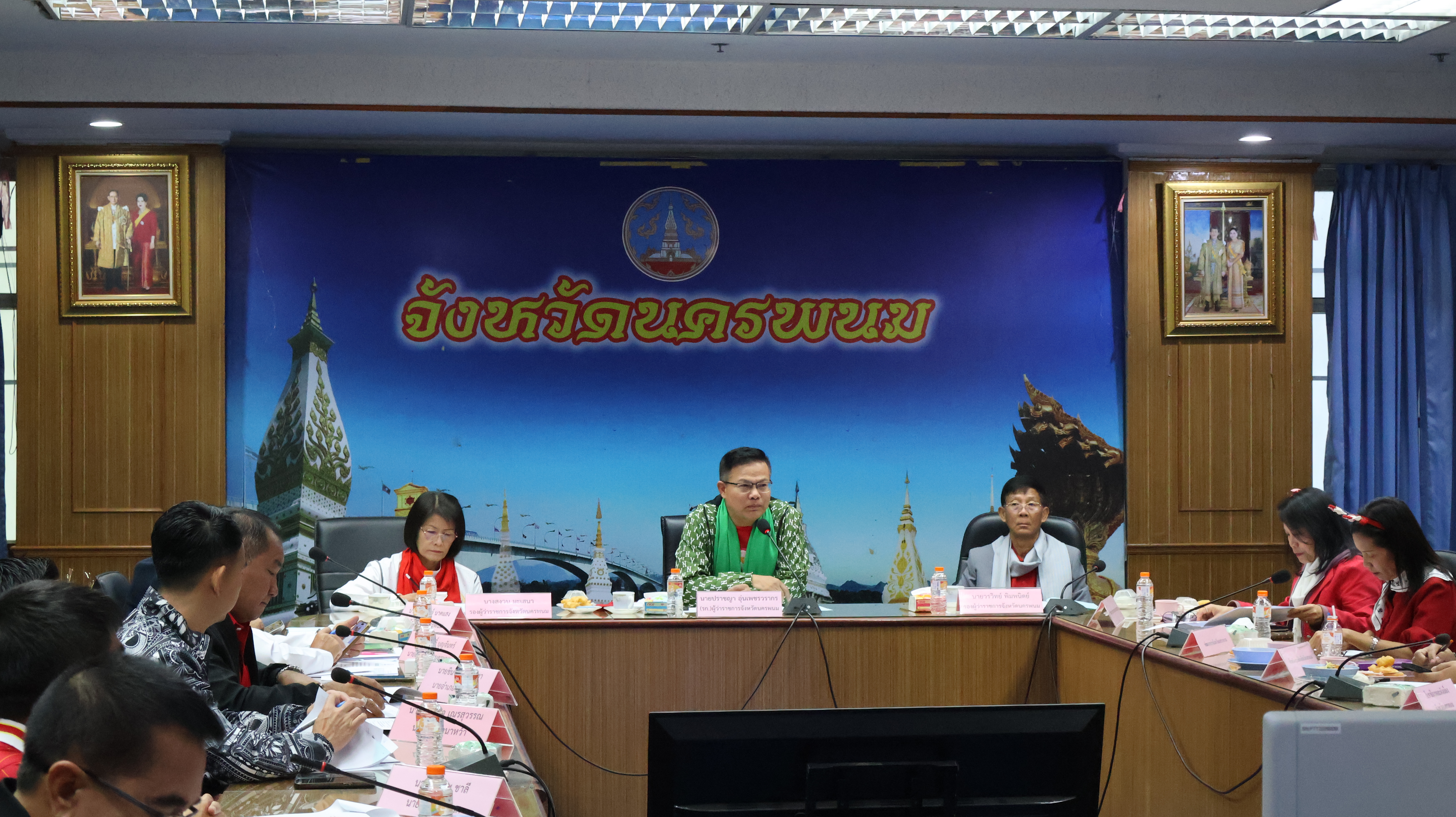 พช.นครพนม ร่วมการประชุมผู้ว่าราชการจังหวัด รองผู้ว่าราชการจังหวัด หัวหน้าส่วนราชการสังกัดกระทรวงมหาดไทย และนายอำเภอ ในการขับเคลื่อนการพัฒนาและดูแลความเป็นอยู่ของประชาชน