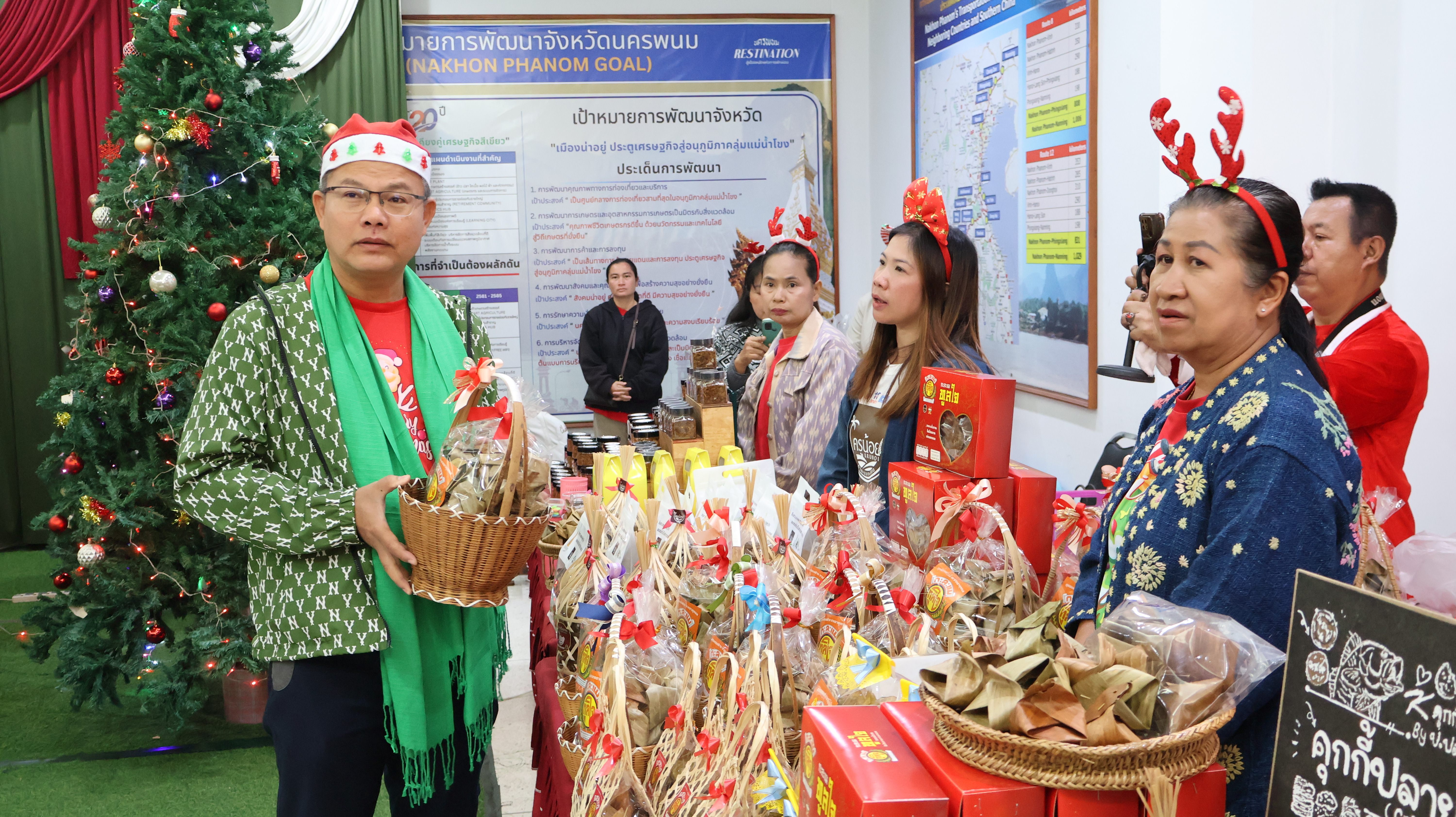 พช.นครพนม ร่วมประชุมคณะกรมการจังหวัดนครพนม ครั้งที่ 12/2567 ประจำเดือนธันวาคม 2567