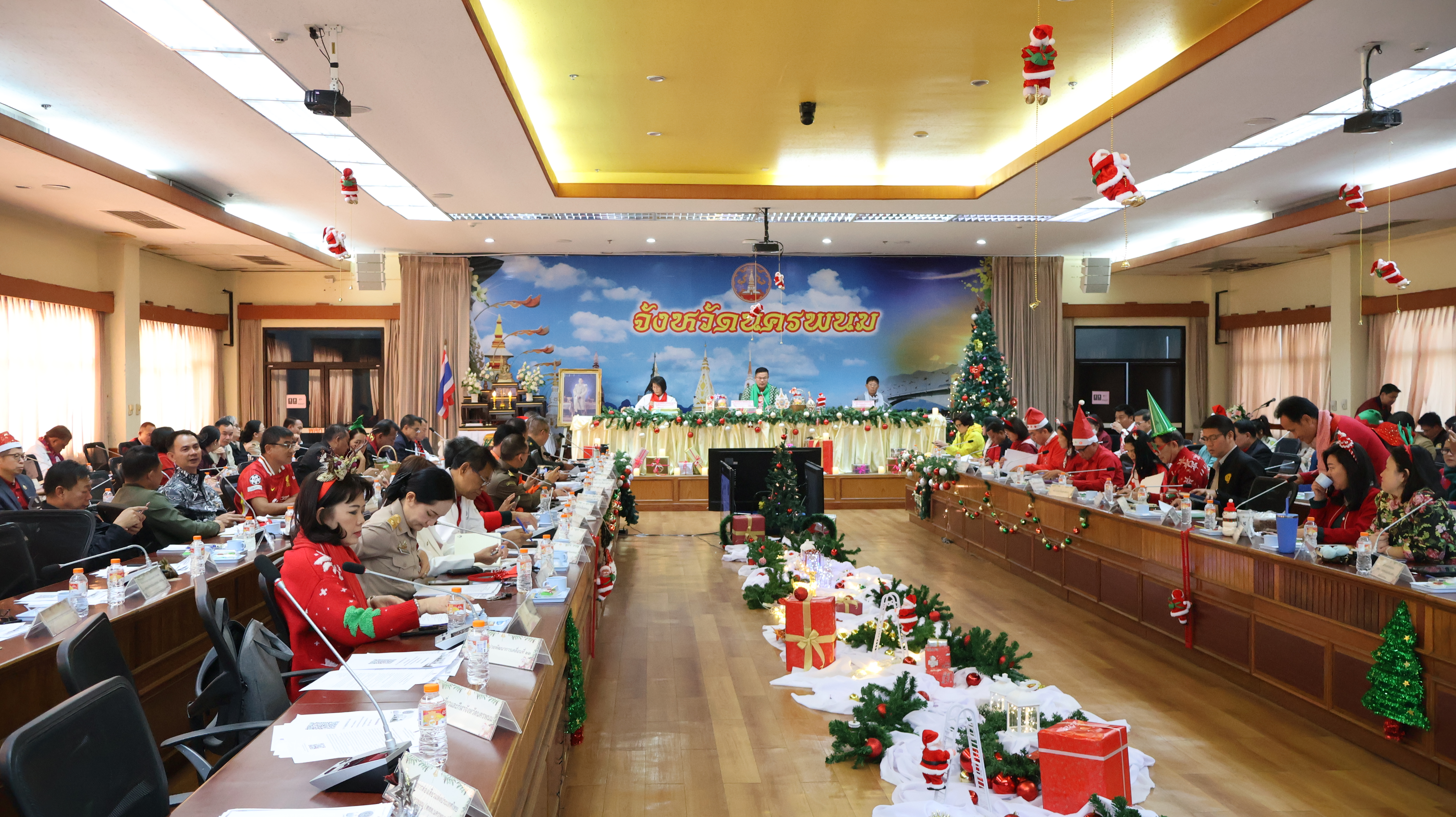 พช.นครพนม ร่วมประชุมคณะกรมการจังหวัดนครพนม ครั้งที่ 12/2567 ประจำเดือนธันวาคม 2567