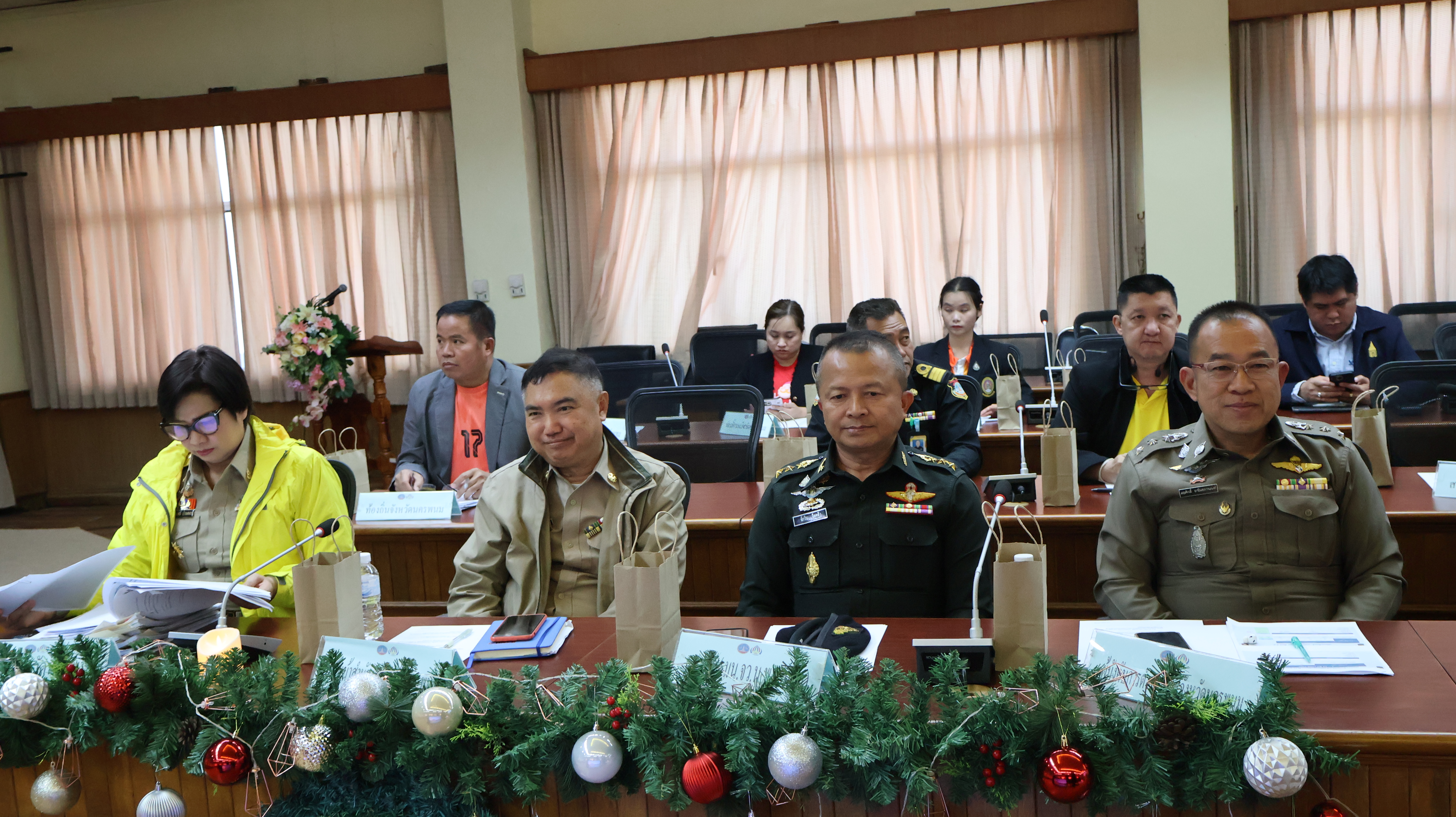 พช.นครพนม ร่วมประชุมคณะกรรมการศูนย์อำนวยการป้องกันและปราบปรามยาเสพติดจังหวัดนครพนม ประจำเดือนธันวาคม 2567