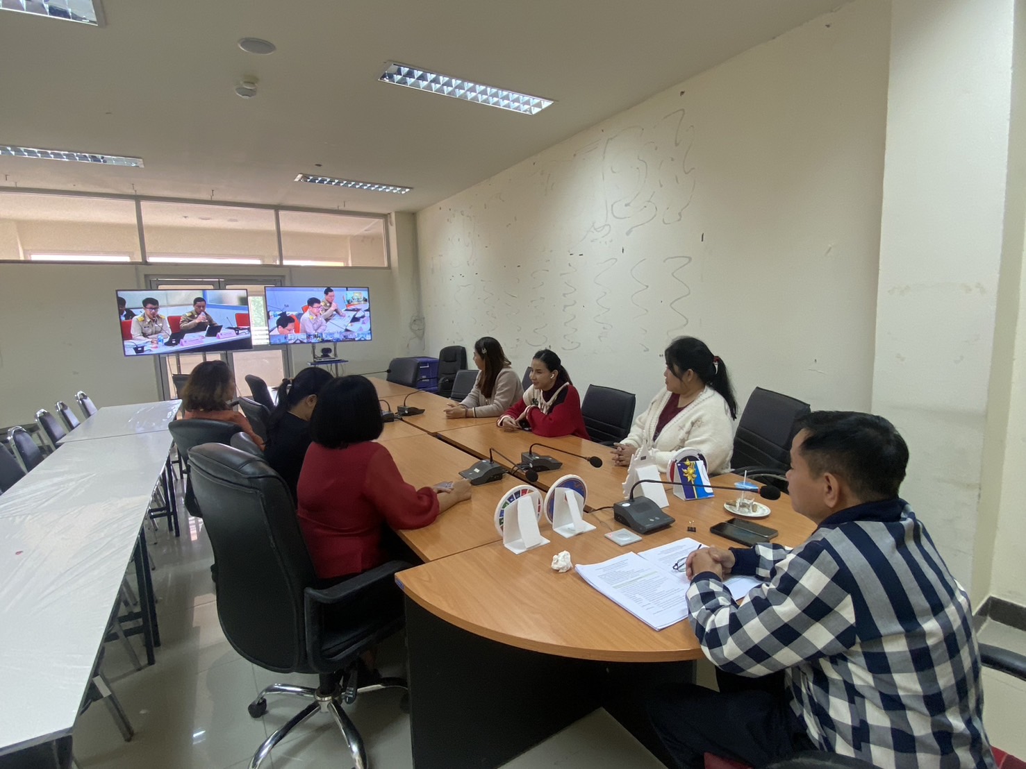 พช.นครพนม ร่วมรับฟังการประชุมชี้แจงแนวทางการจัดเก็บข้อมูลเพื่อการพัฒนาชนบท (ข้อมูล จปฐ. และข้อมูล กชช.2ค) ปี 2568