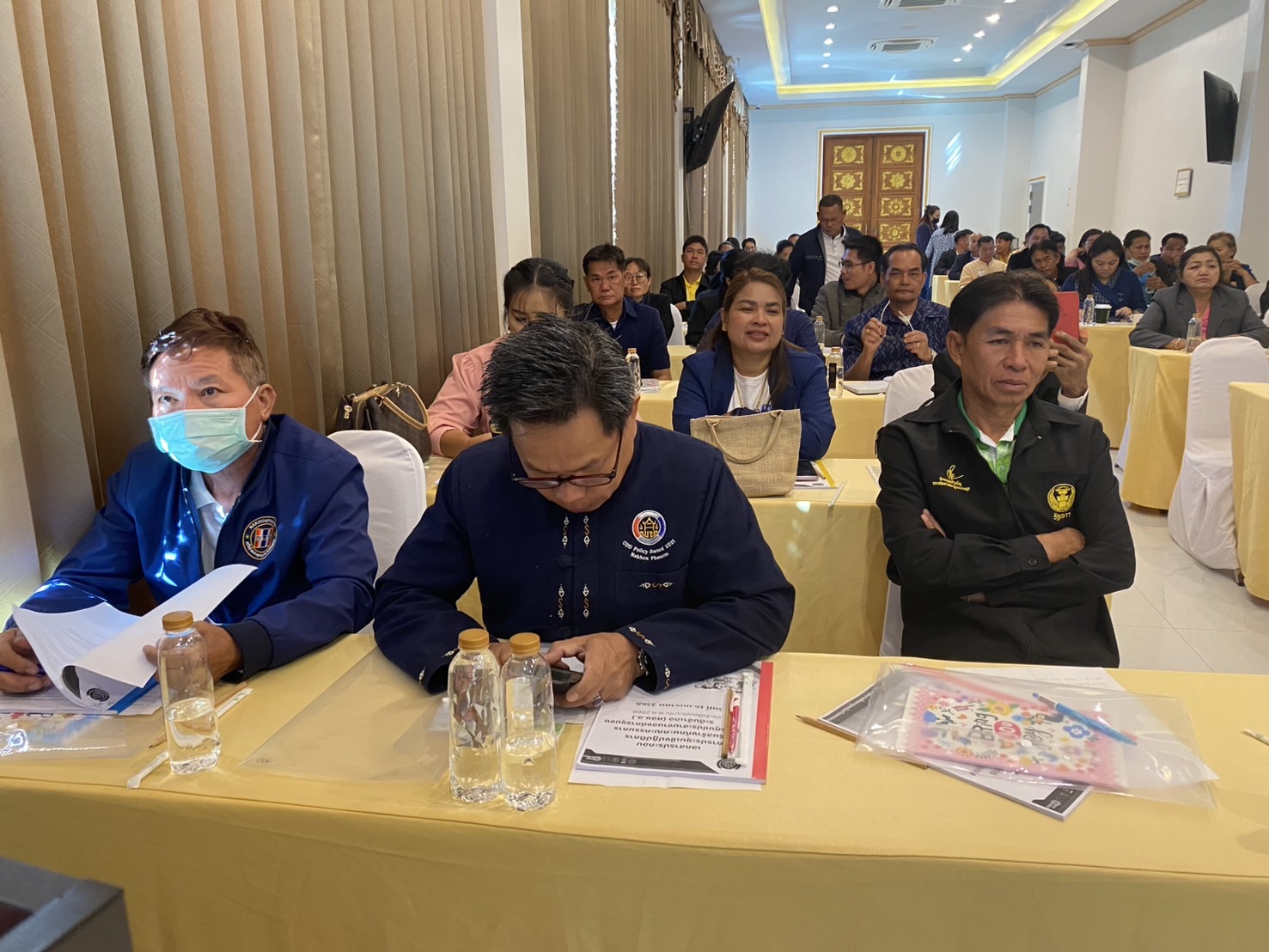 นครพนม เสริมสร้างทักษะคณะกรรมการบริหารศูนย์ประสานงานองค์การชุมชนระดับอำเภอในการแก้ไขปัญหาชุมชนด้วยแผนชุมชน