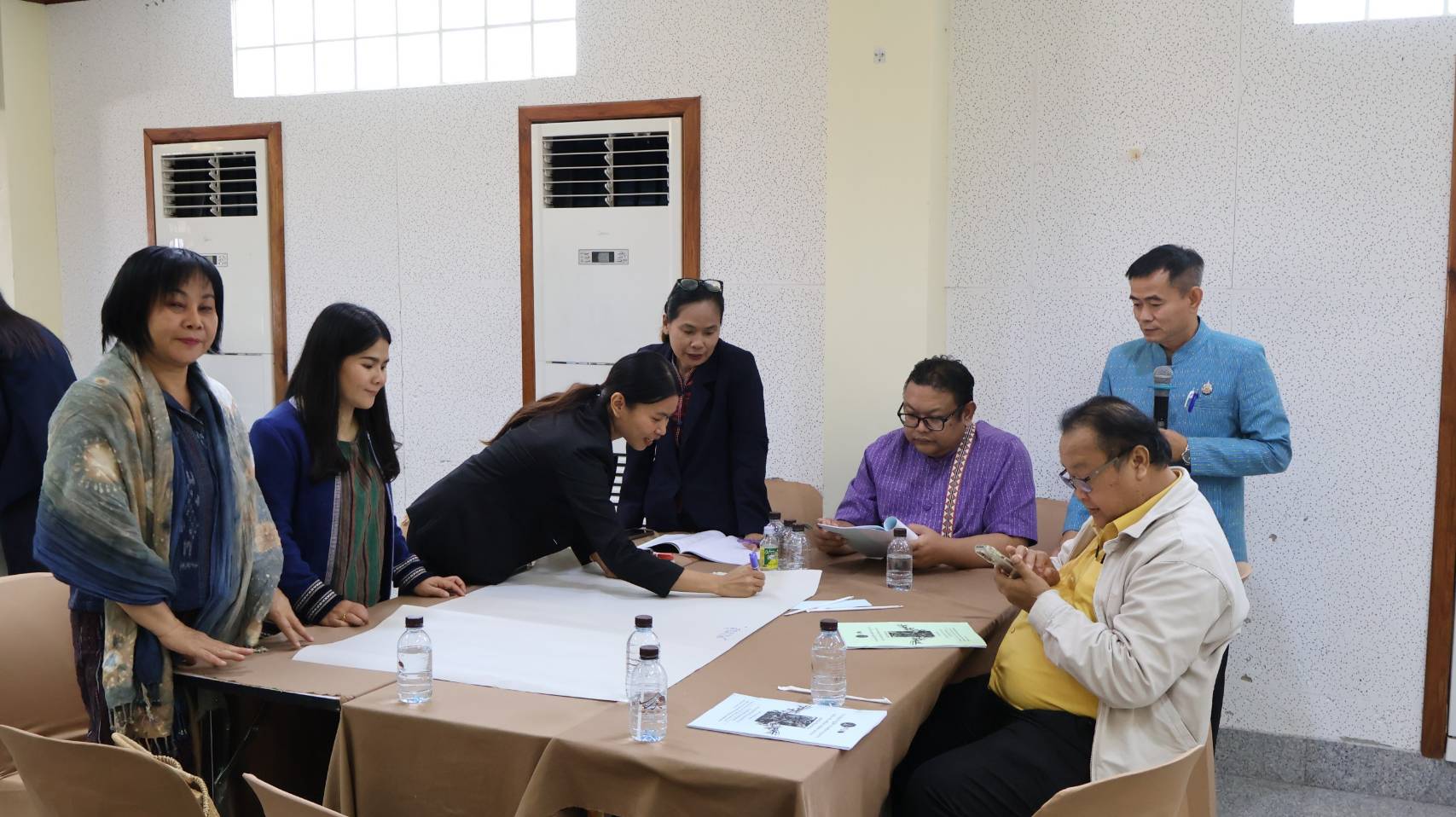 นครพนม Workshop การส่งเสริมการบูรณาการกลไกลการขับเคลื่อนการขจัดความยากจนระดับจังหวัด