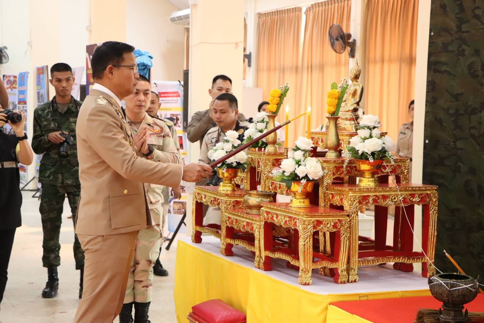 นครพนม จัดพิธีวันคล้ายวันสถาปนากองอาสารักษาดินแดน ครบรอบ 71 ปี