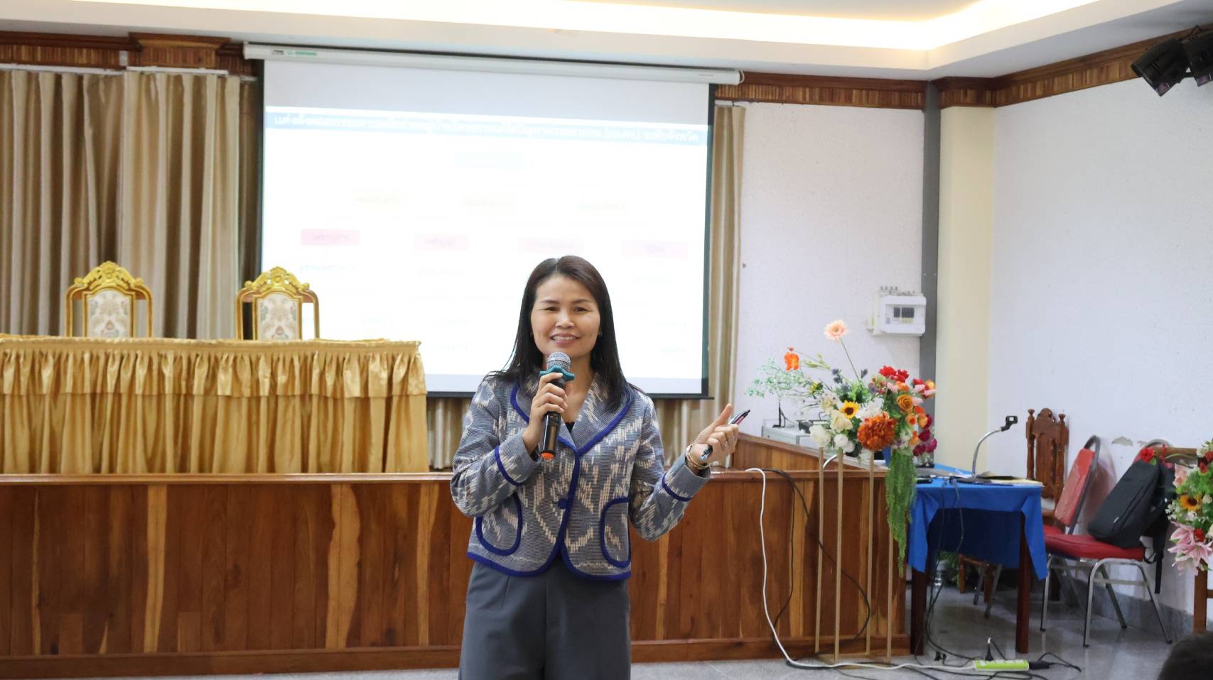 นครพนม เสริมสร้างธรรมาภิบาลโครงการแก้ไขปัญหาความยากจน (กข.คจ.) ระดับจังหวัด